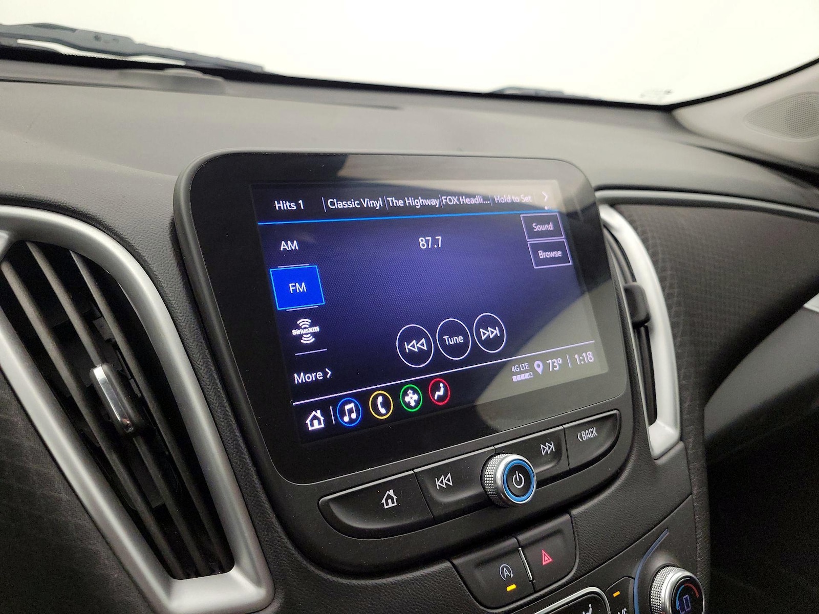 2024 Chevrolet Malibu 1LT - Photo 16