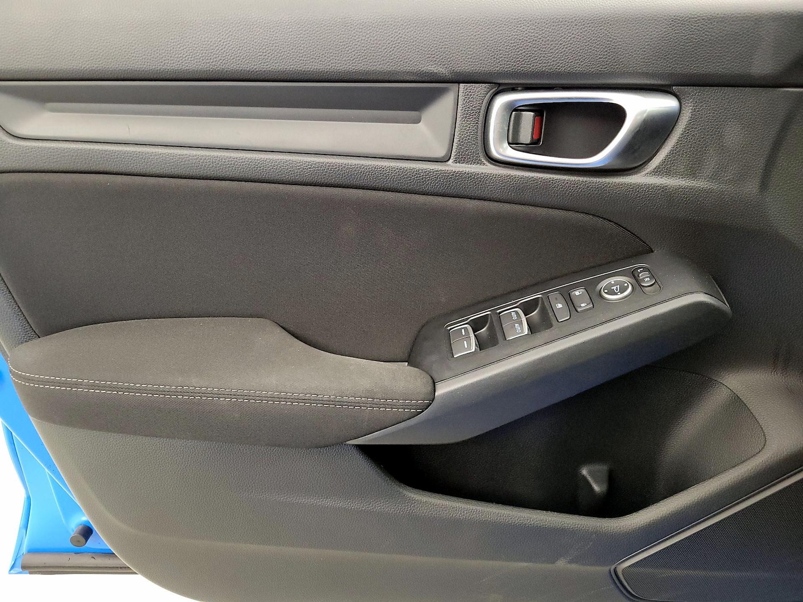 2024 Honda Civic Hatchback Sport - Photo 13