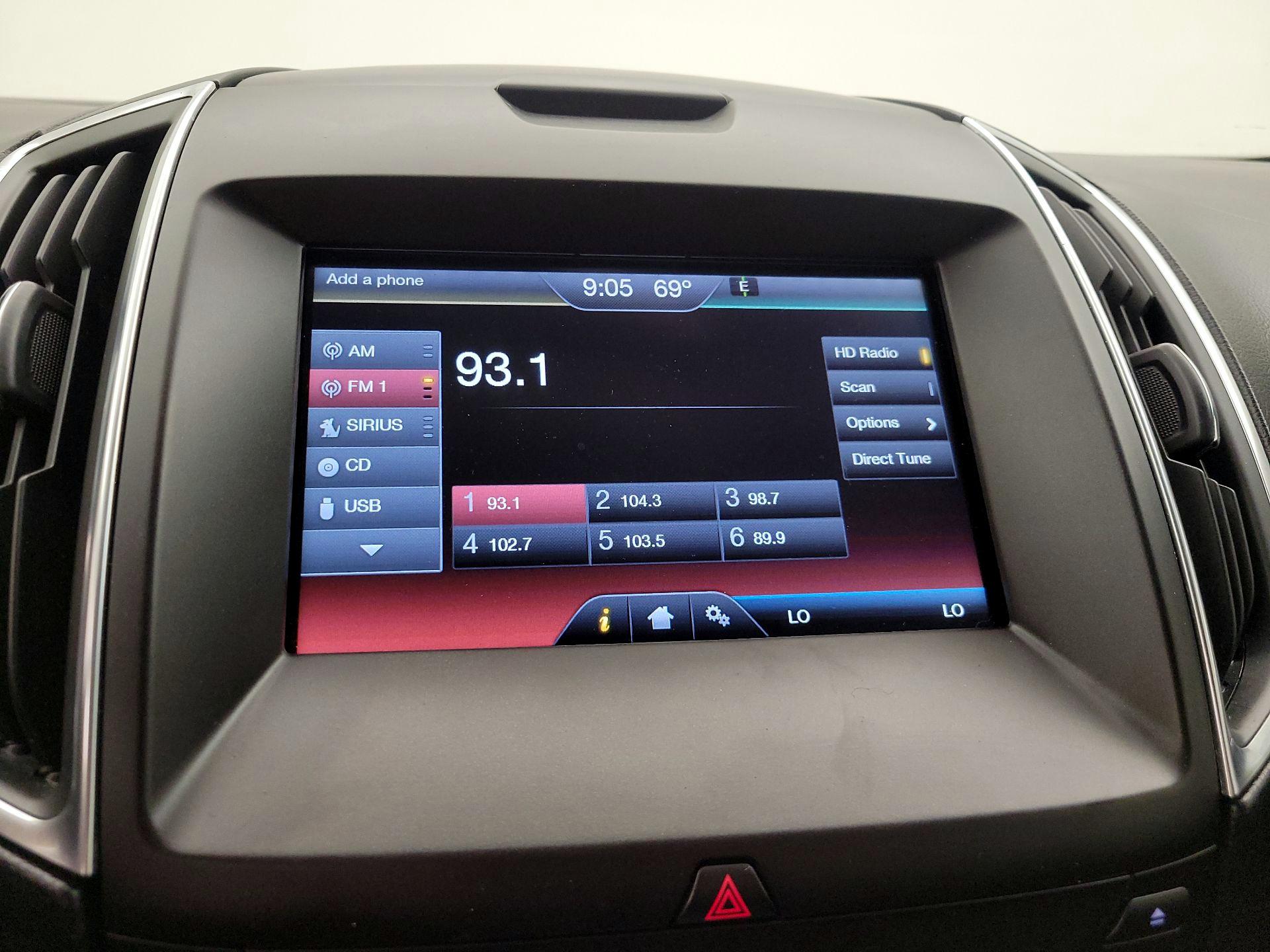 Thumbnail: 2015 Ford Edge - 16