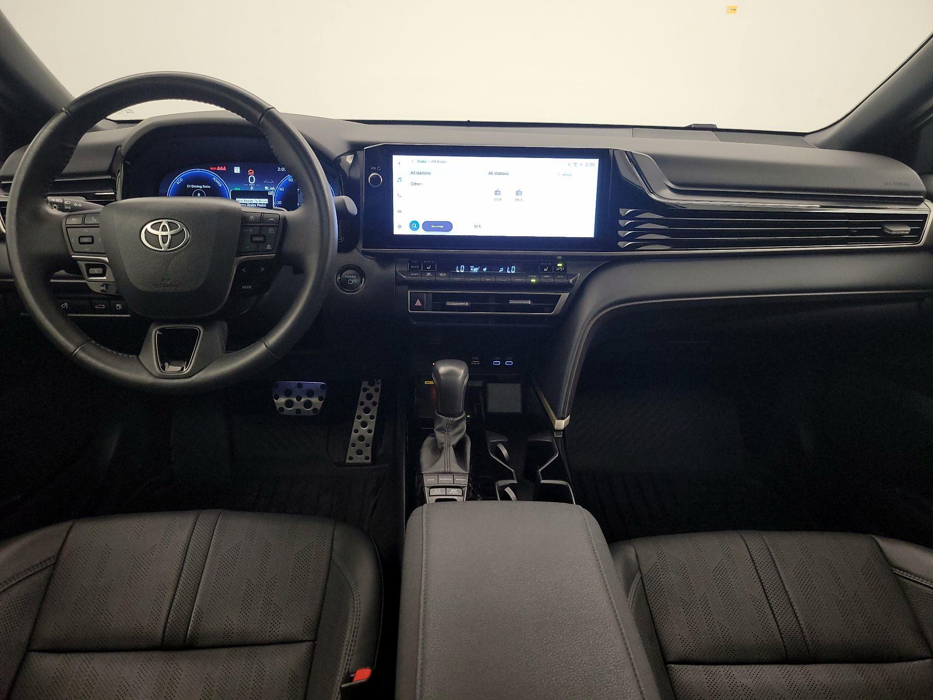 Thumbnail: 2025 Toyota Camry - 9