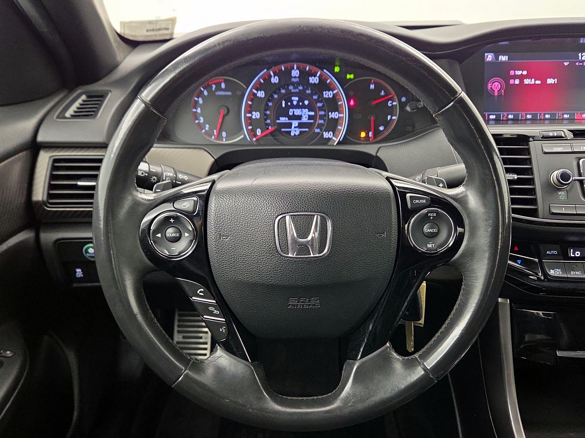 Thumbnail: 2017 Honda Accord - 10