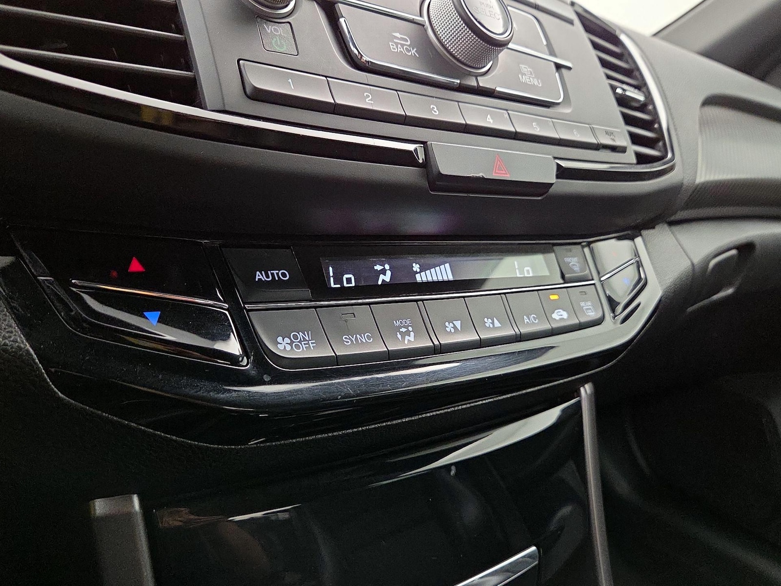 2017 Honda Accord Sport - Photo 17