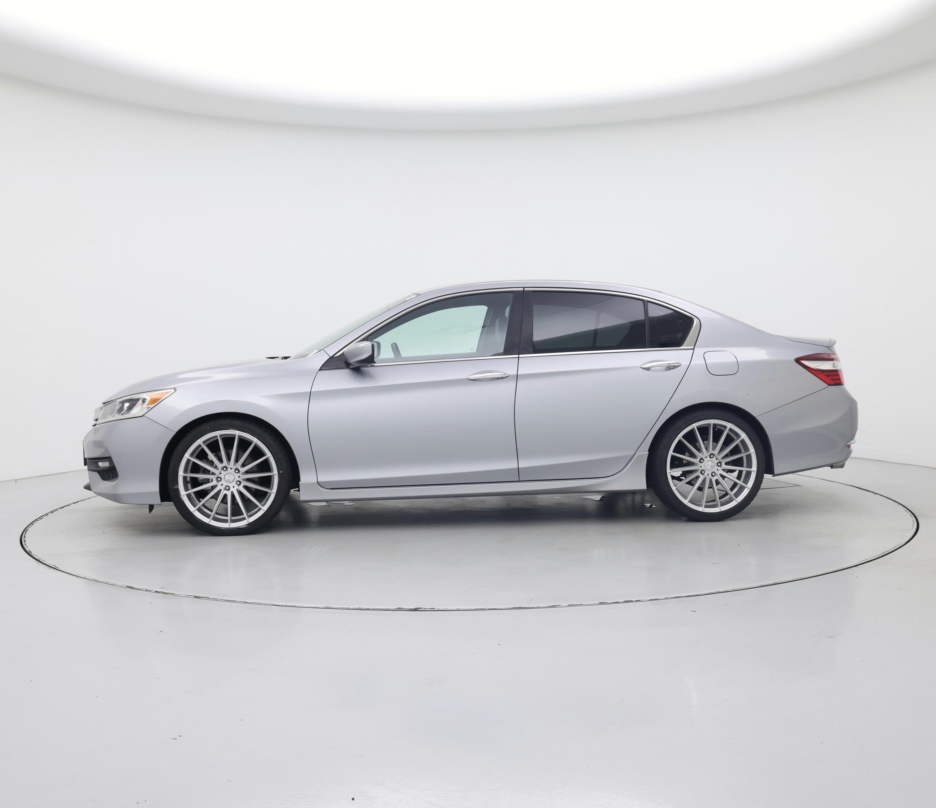 Thumbnail: 2017 Honda Accord - 3