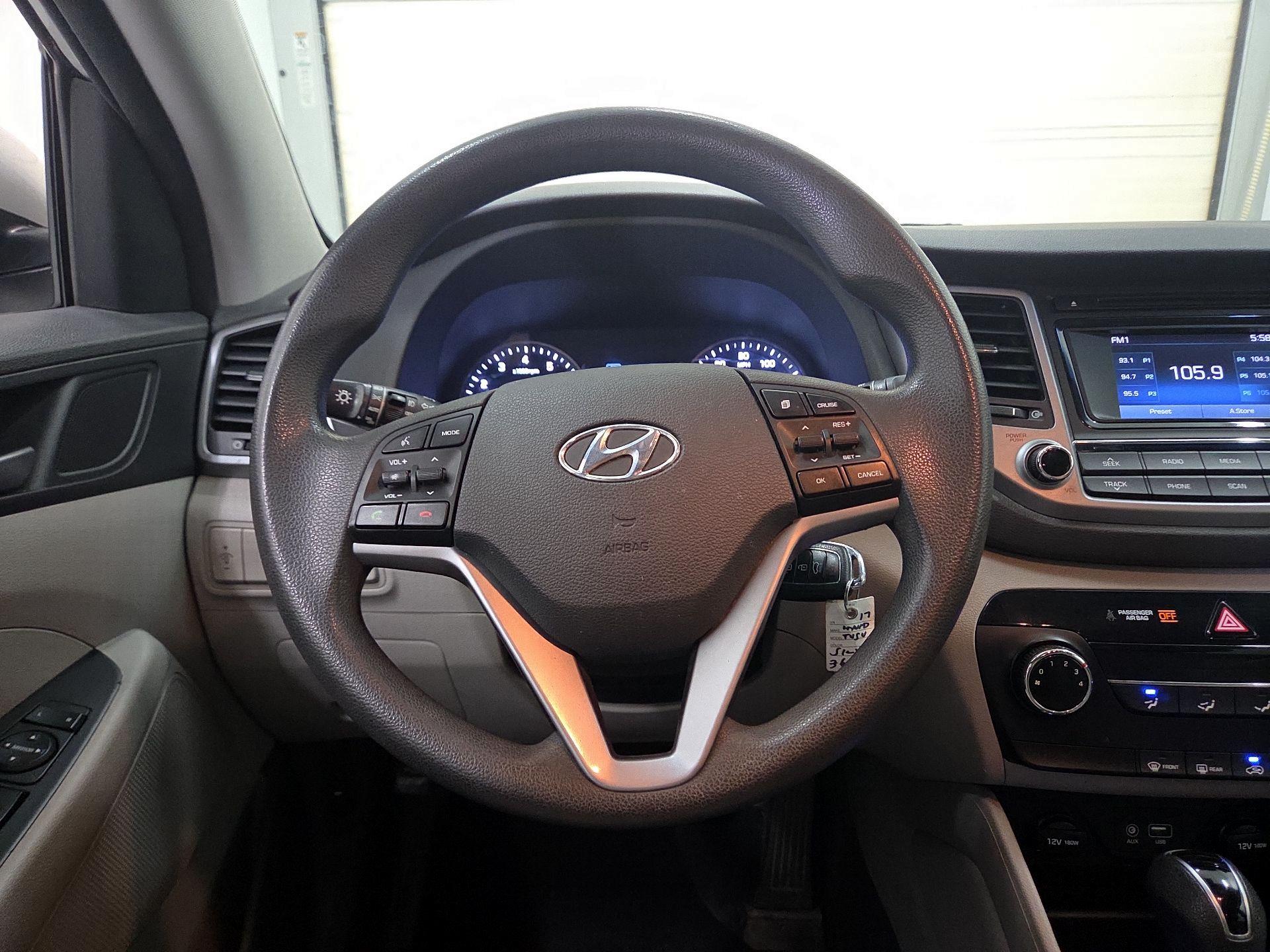 Thumbnail: 2017 Hyundai Tucson - 10