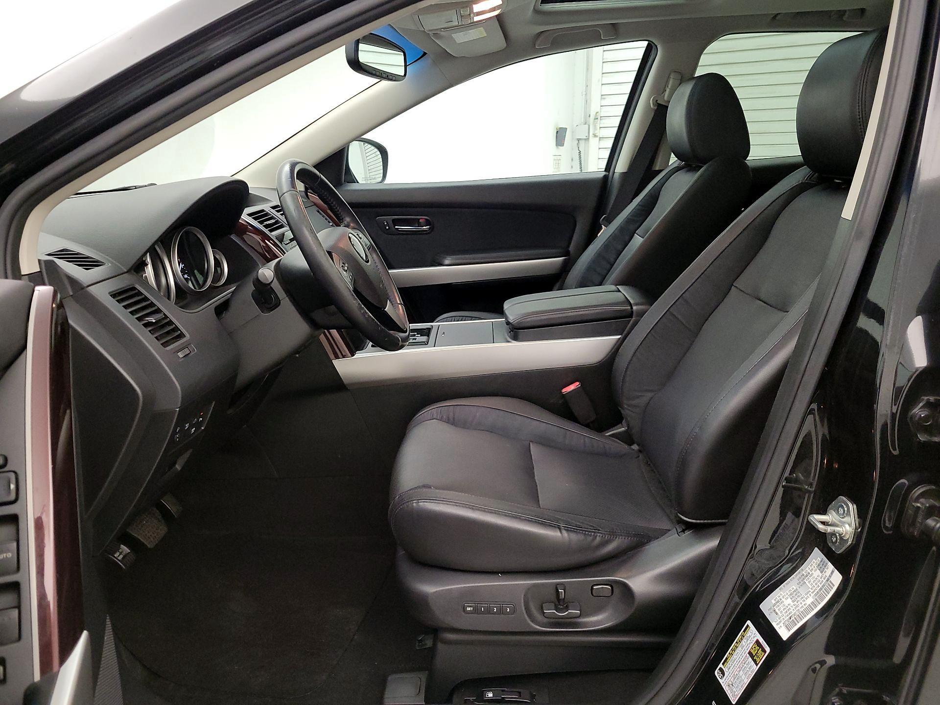 Thumbnail: 2015 Mazda CX-9 - 11