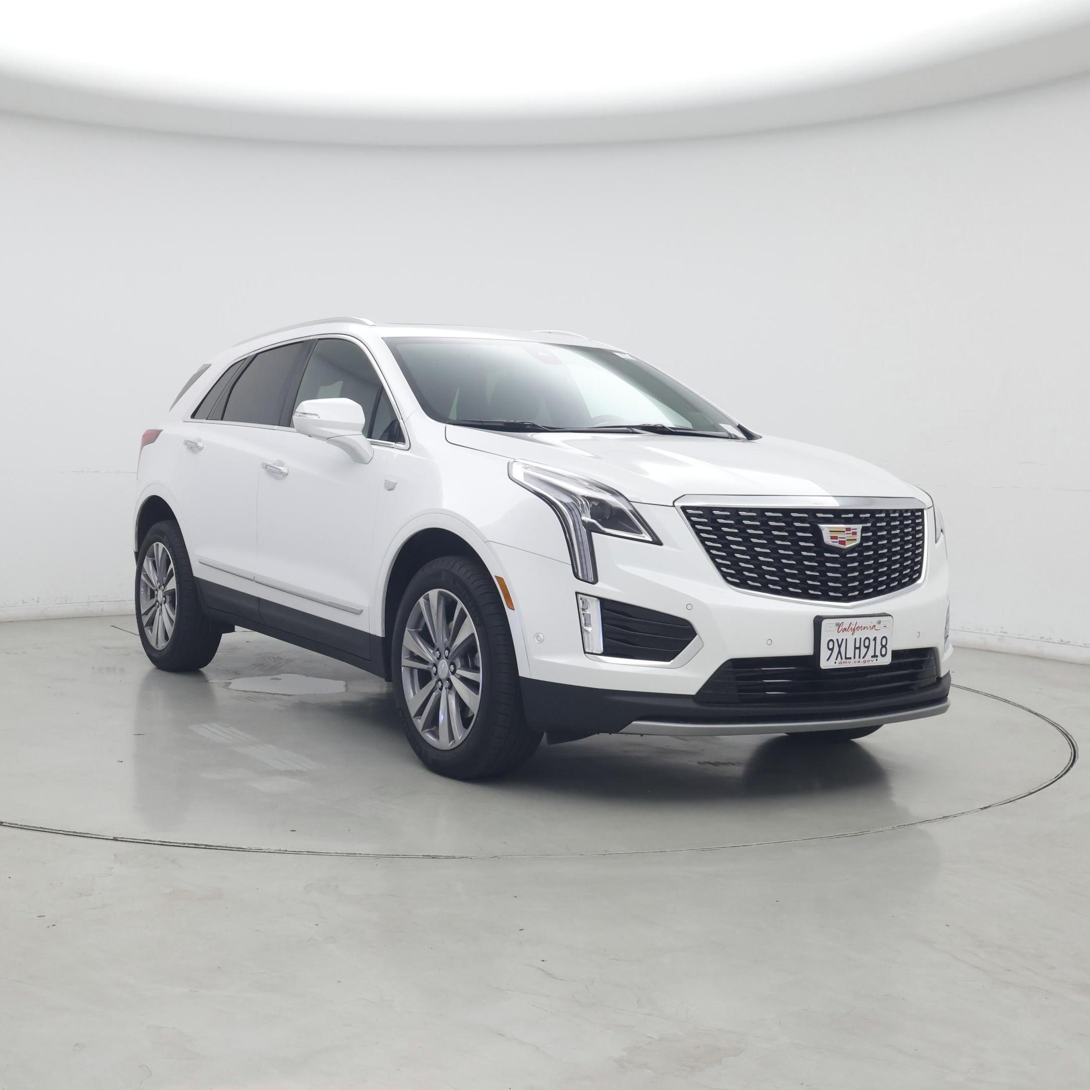 White 2026 Cadillac XT5 SUV / Crossover Front-Wheel Drive Automatic