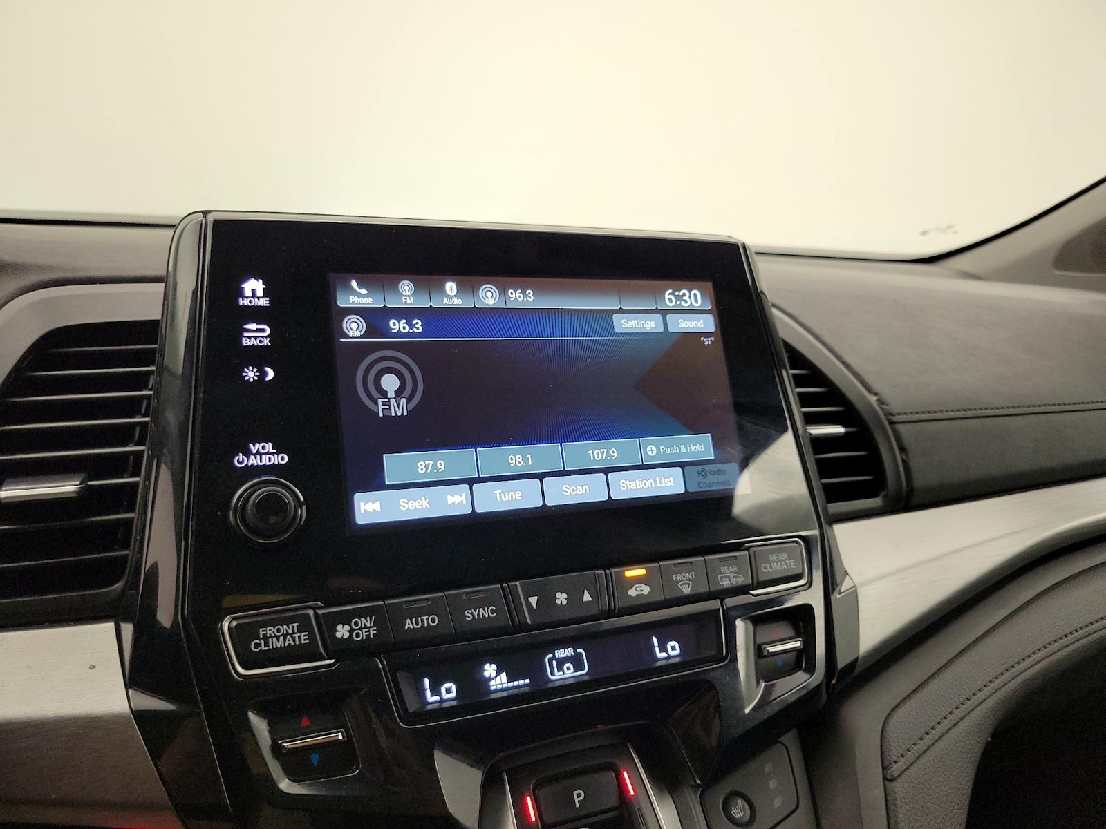 2023 Honda Odyssey EX-L - Photo 16