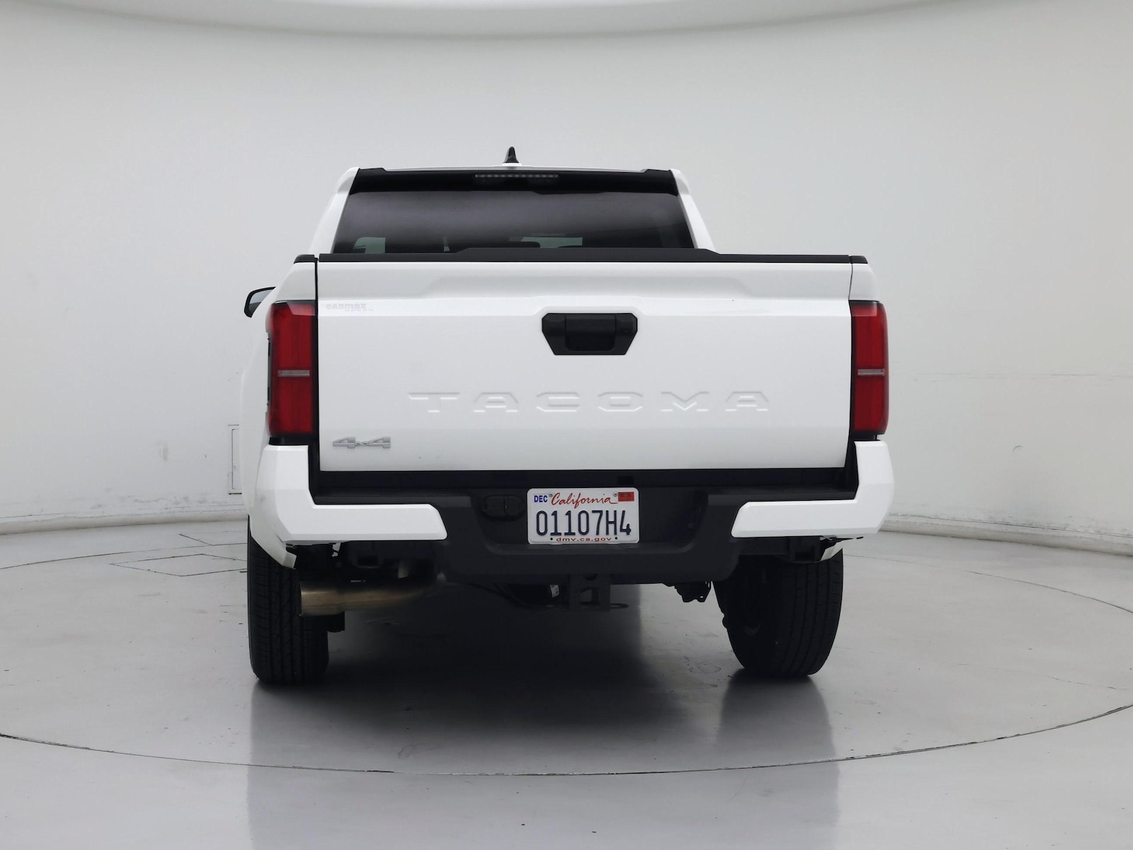 2026 Toyota Tacoma SR5 - Photo 7