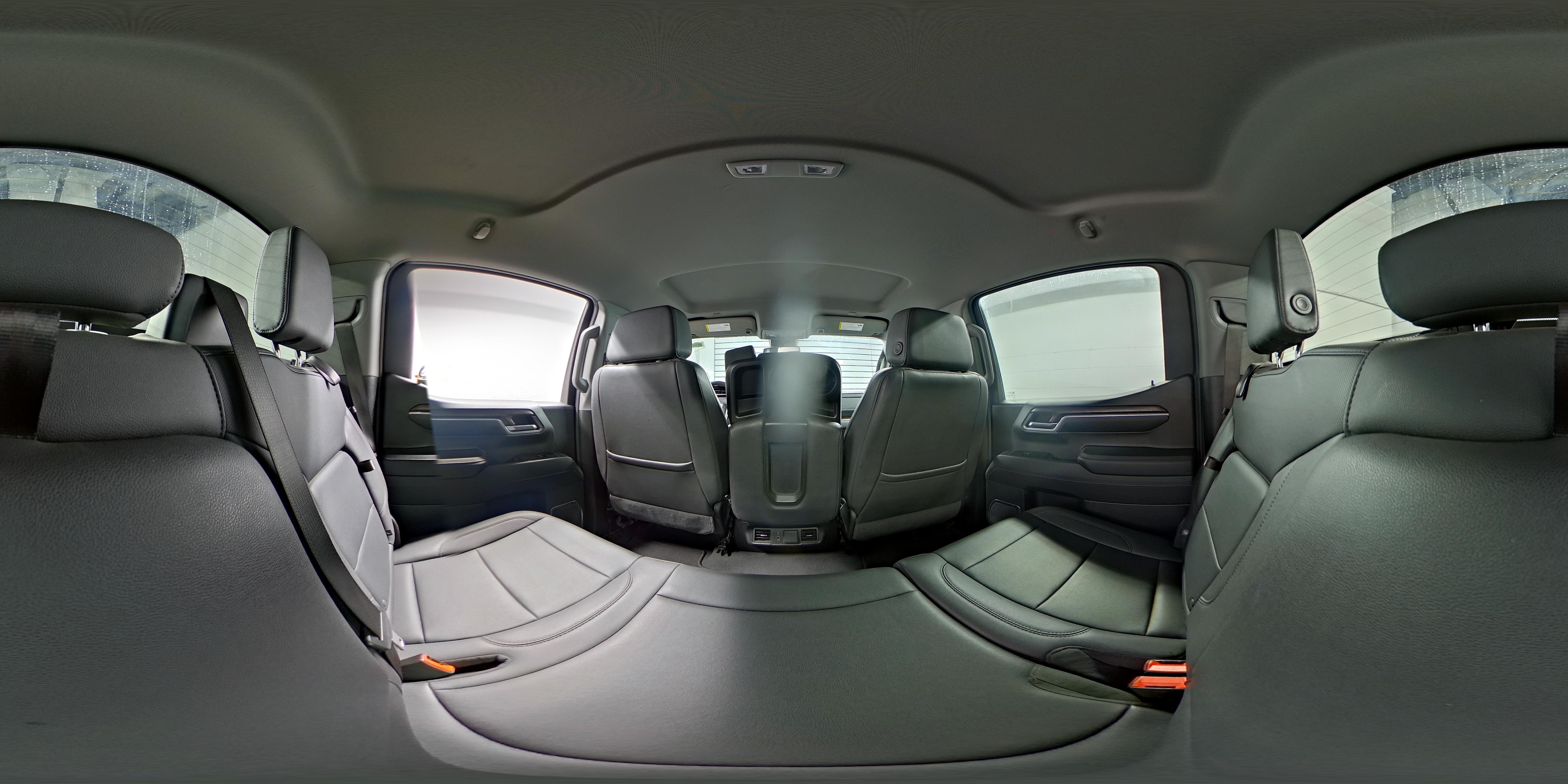 2024 GMC Sierra 1500 SLT - Photo 24