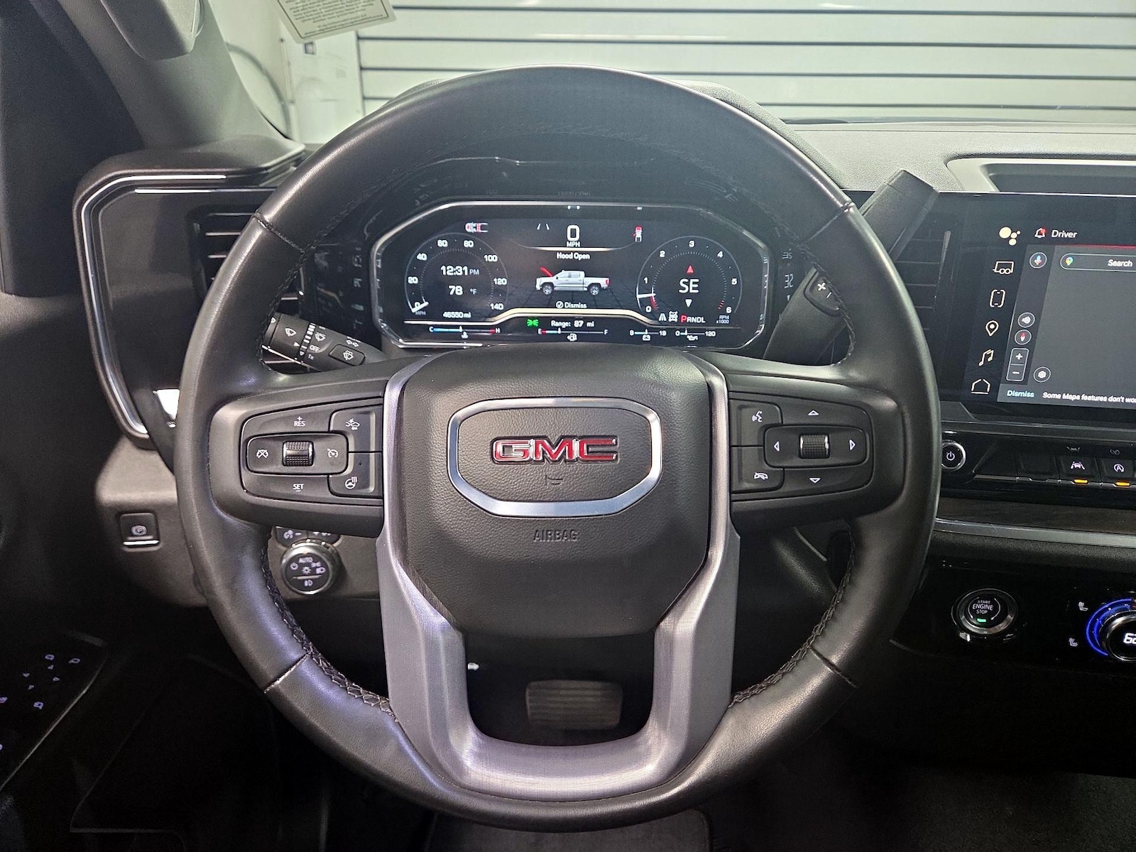 2024 GMC Sierra 1500 SLT - Photo 11