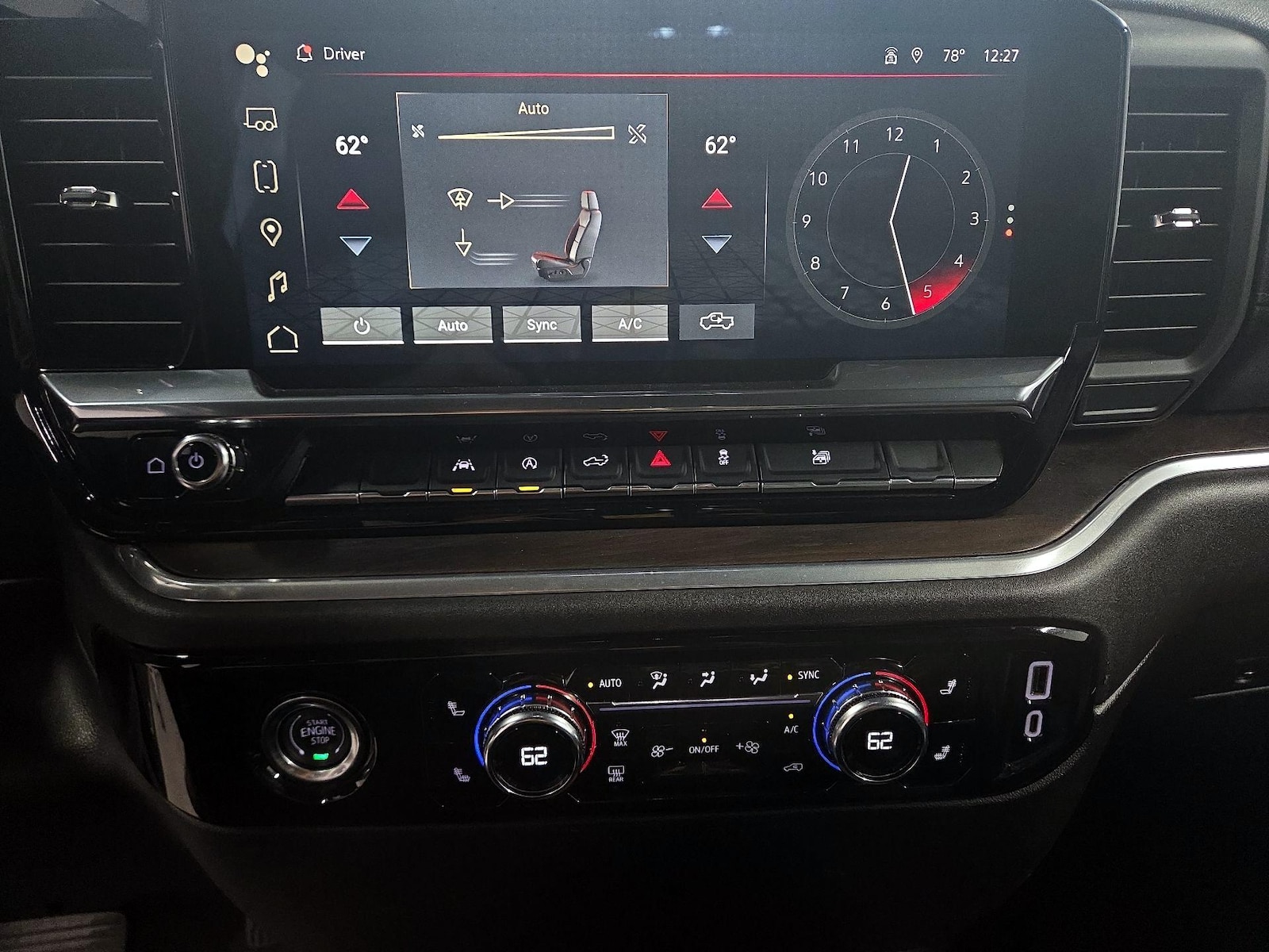 2024 GMC Sierra 1500 SLT - Photo 17