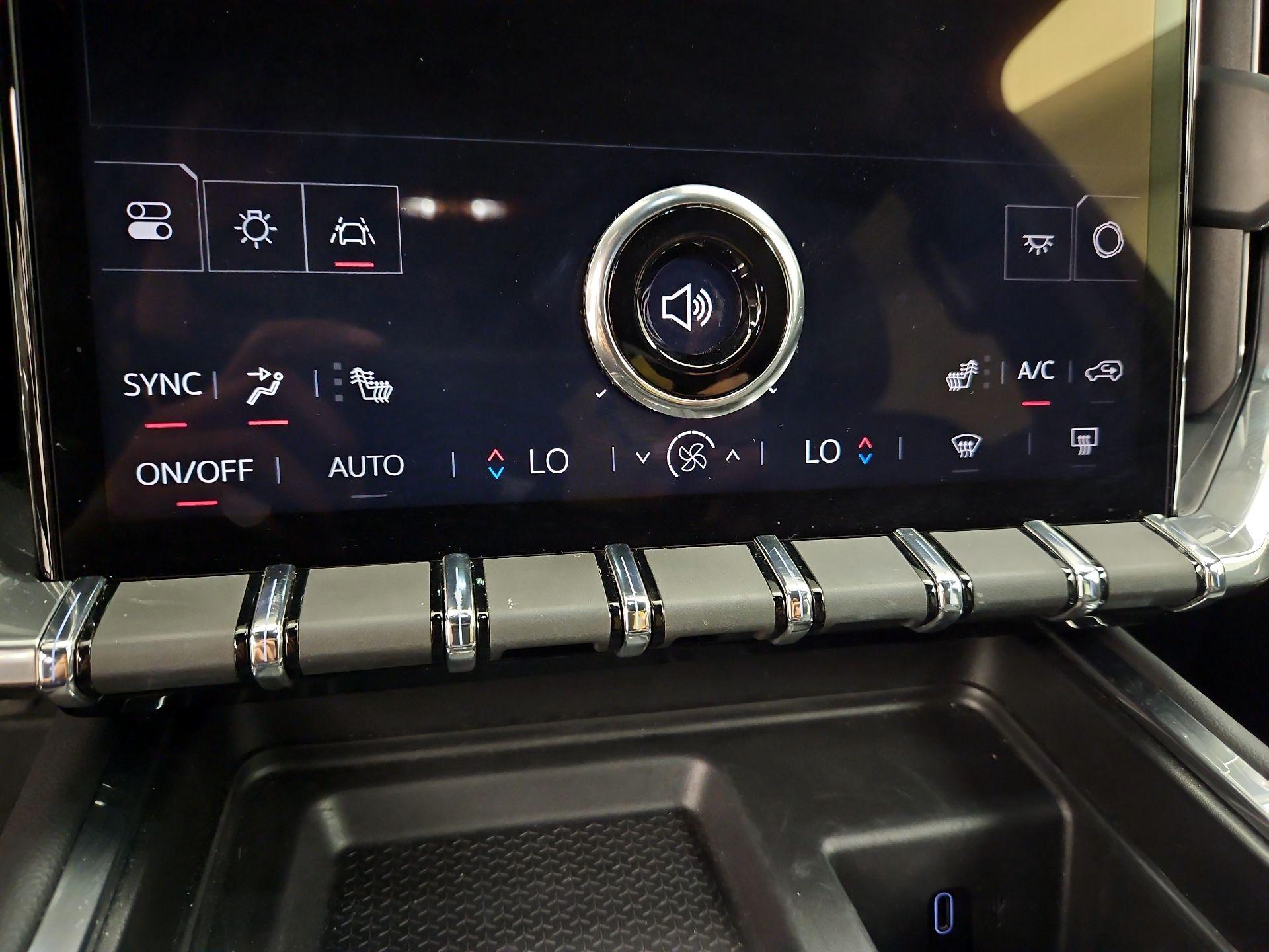 Thumbnail: 2025 GMC Acadia - 17