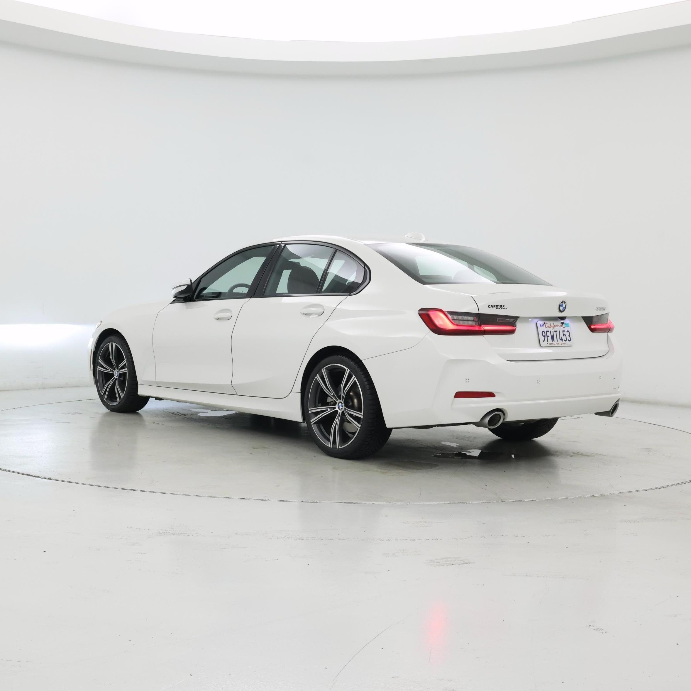 Thumbnail: 2023 BMW 3 Series - 2