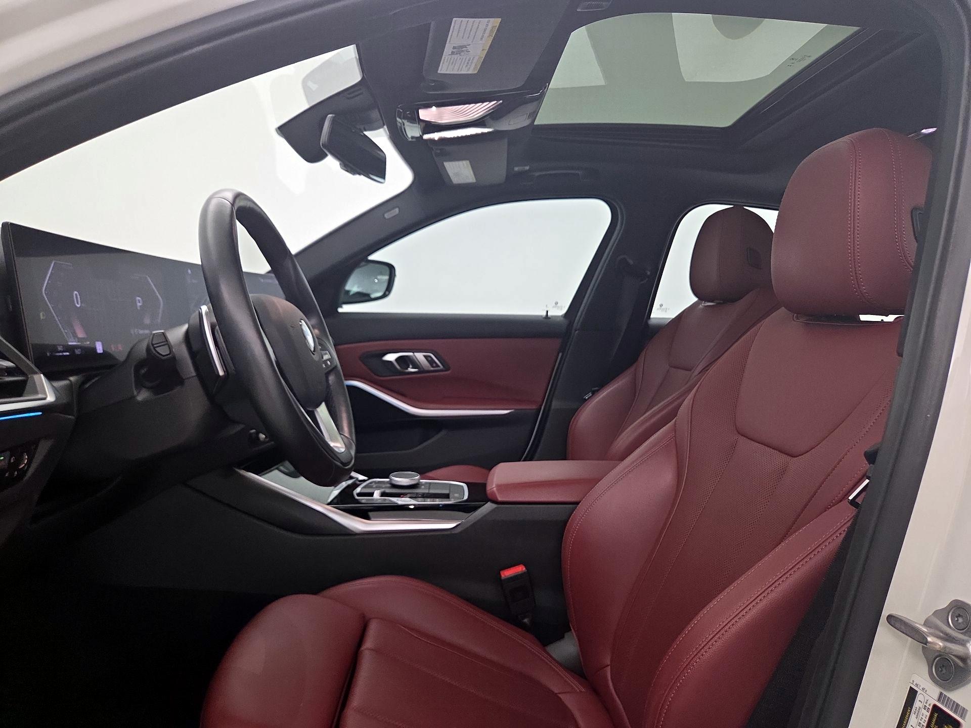 Thumbnail: 2023 BMW 3 Series - 20