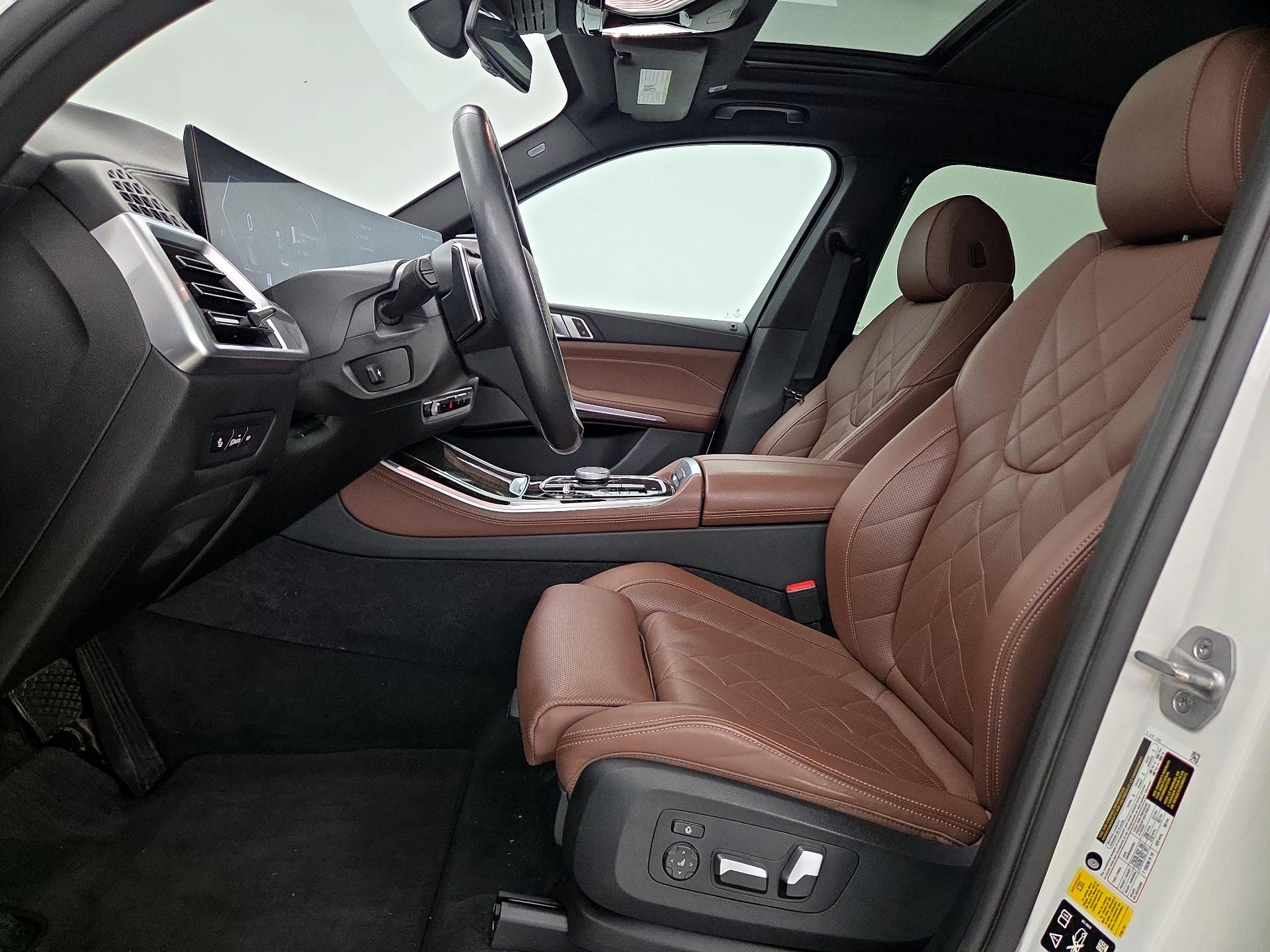 Thumbnail: 2024 BMW X5 - 11