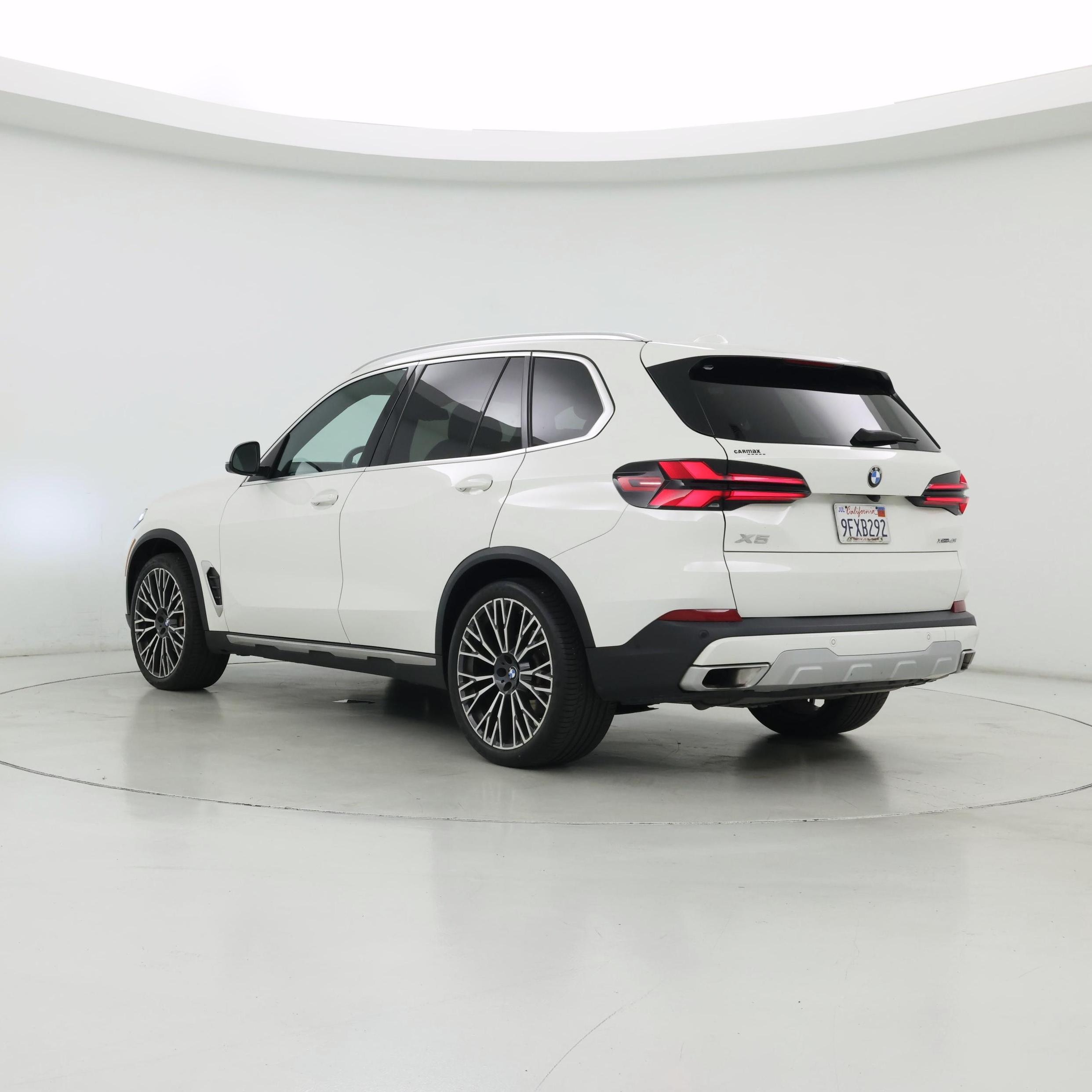 Thumbnail: 2024 BMW X5 - 2