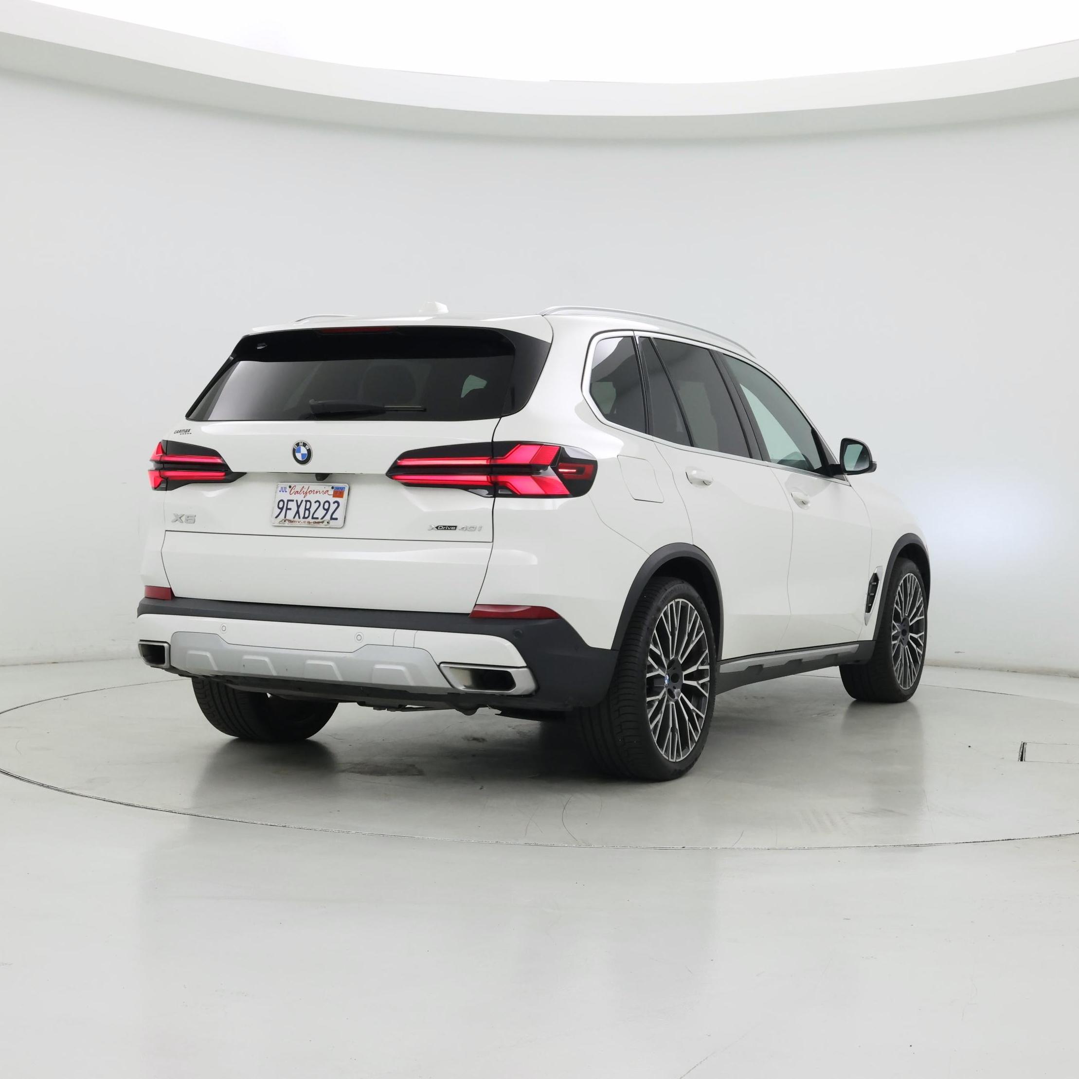 Thumbnail: 2024 BMW X5 - 8