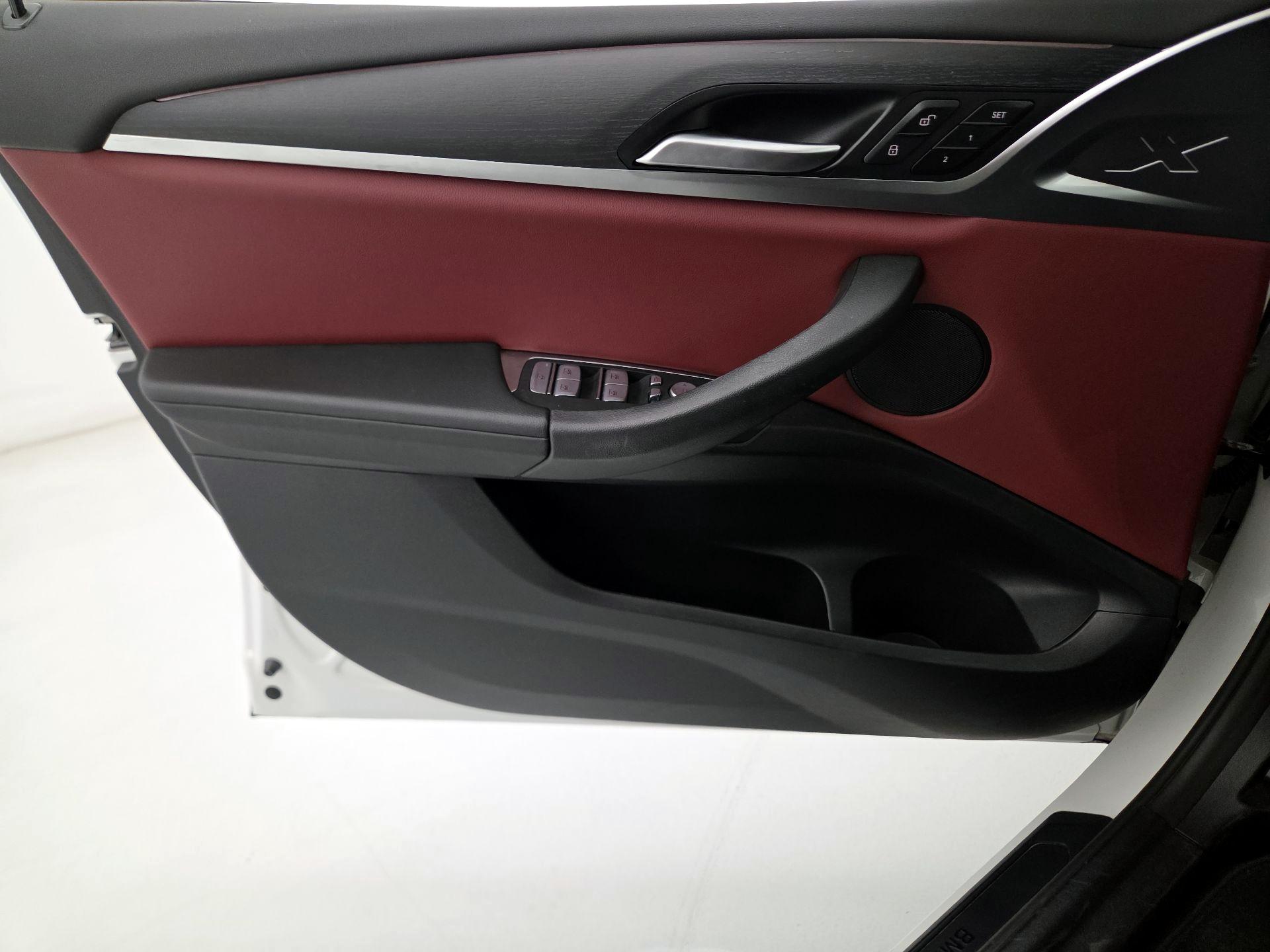 Thumbnail: 2023 BMW X3 - 12