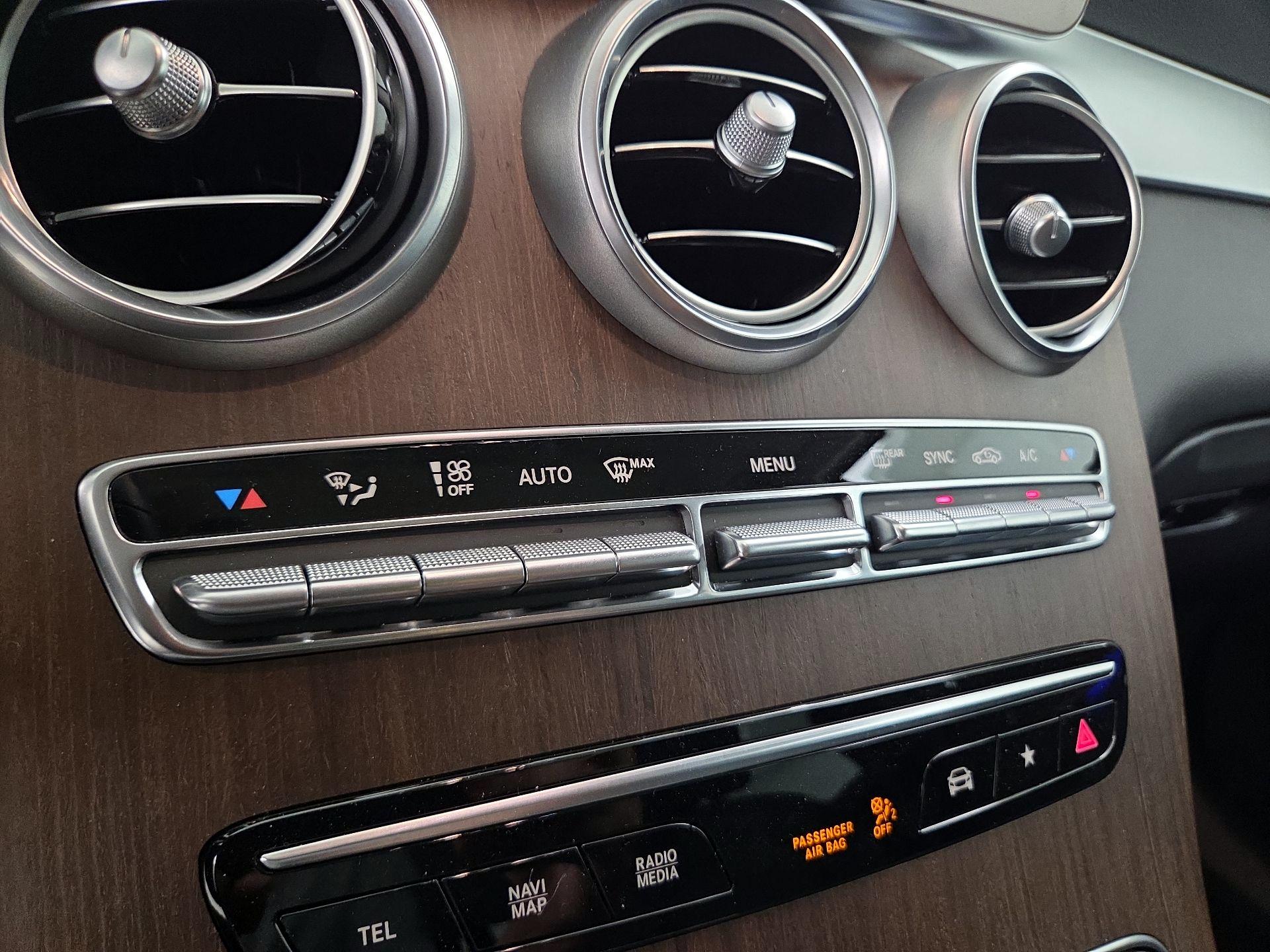 Thumbnail: 2020 Mercedes-Benz GLC - 16