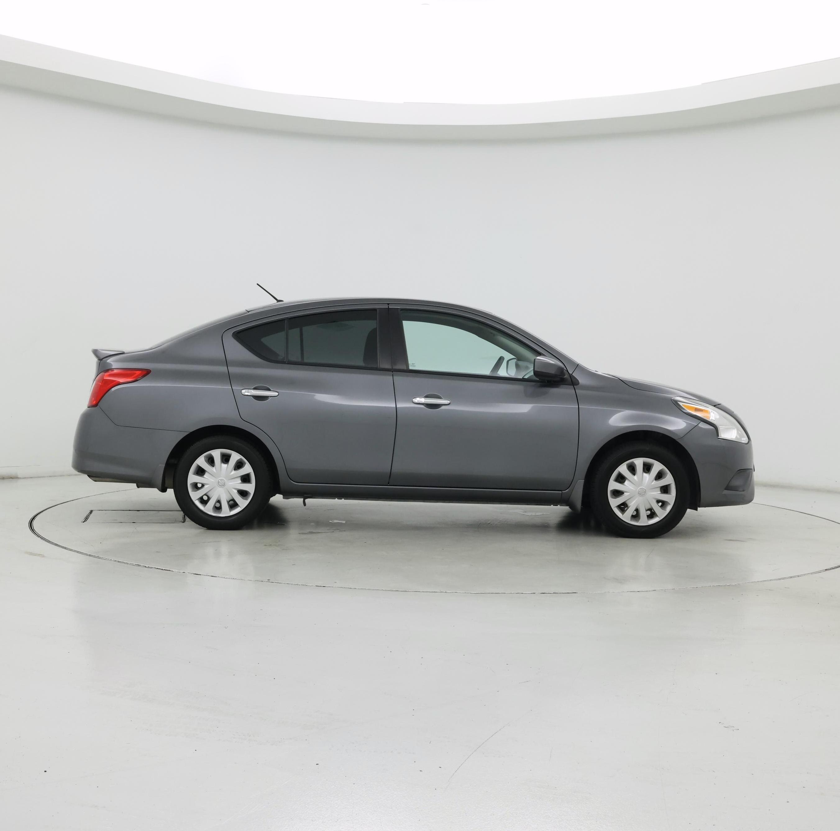 Thumbnail: 2018 Nissan Versa - 7
