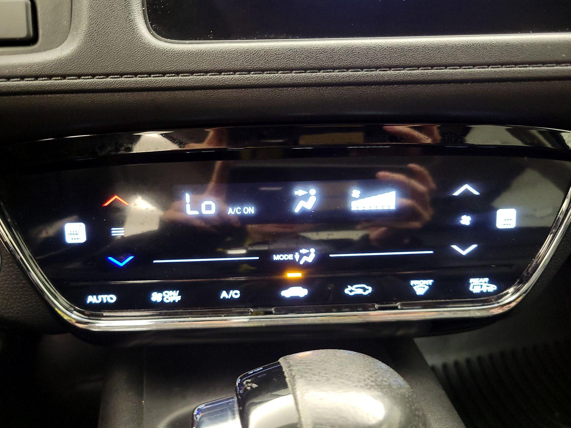 Thumbnail: 2016 Honda HR-V - 17