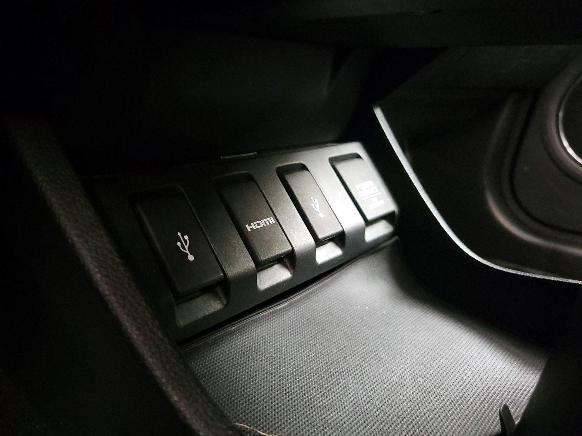 Thumbnail: 2016 Honda HR-V - 19