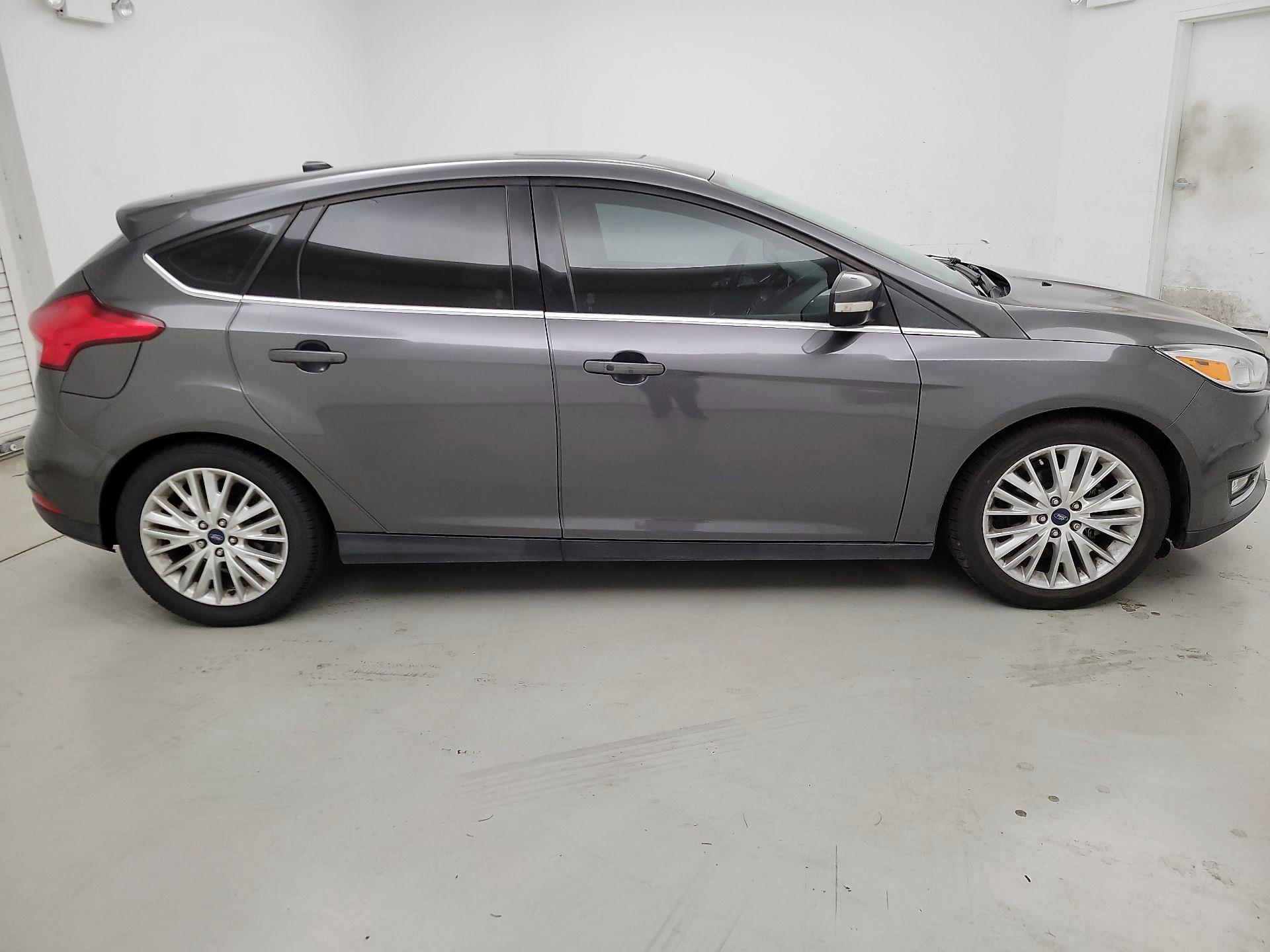 Thumbnail: 2018 Ford Focus - 4