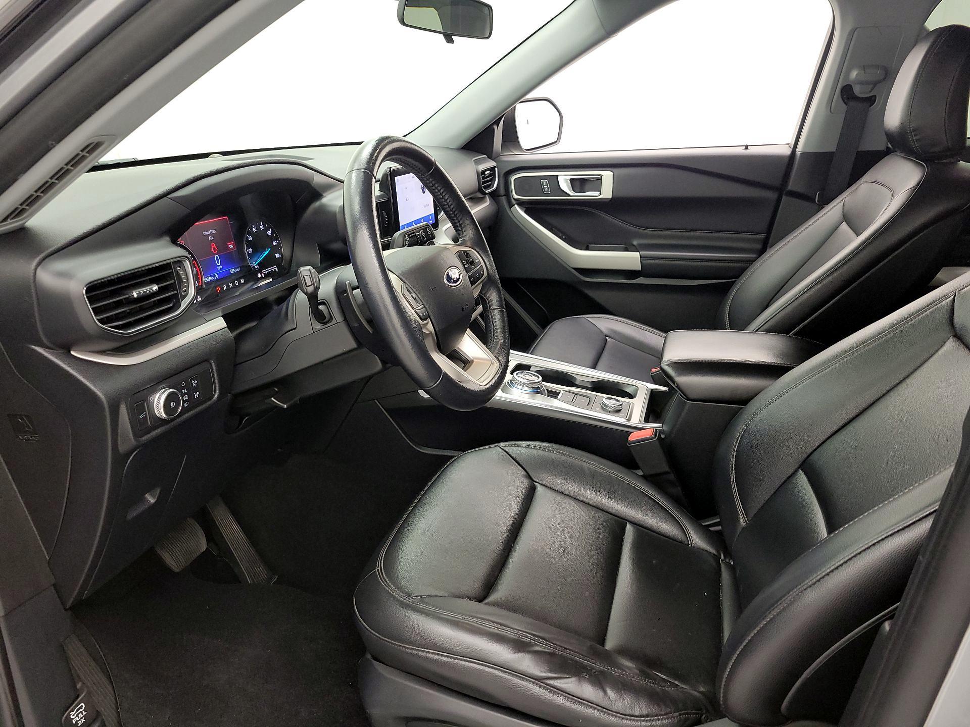Thumbnail: 2020 Ford Explorer - 11