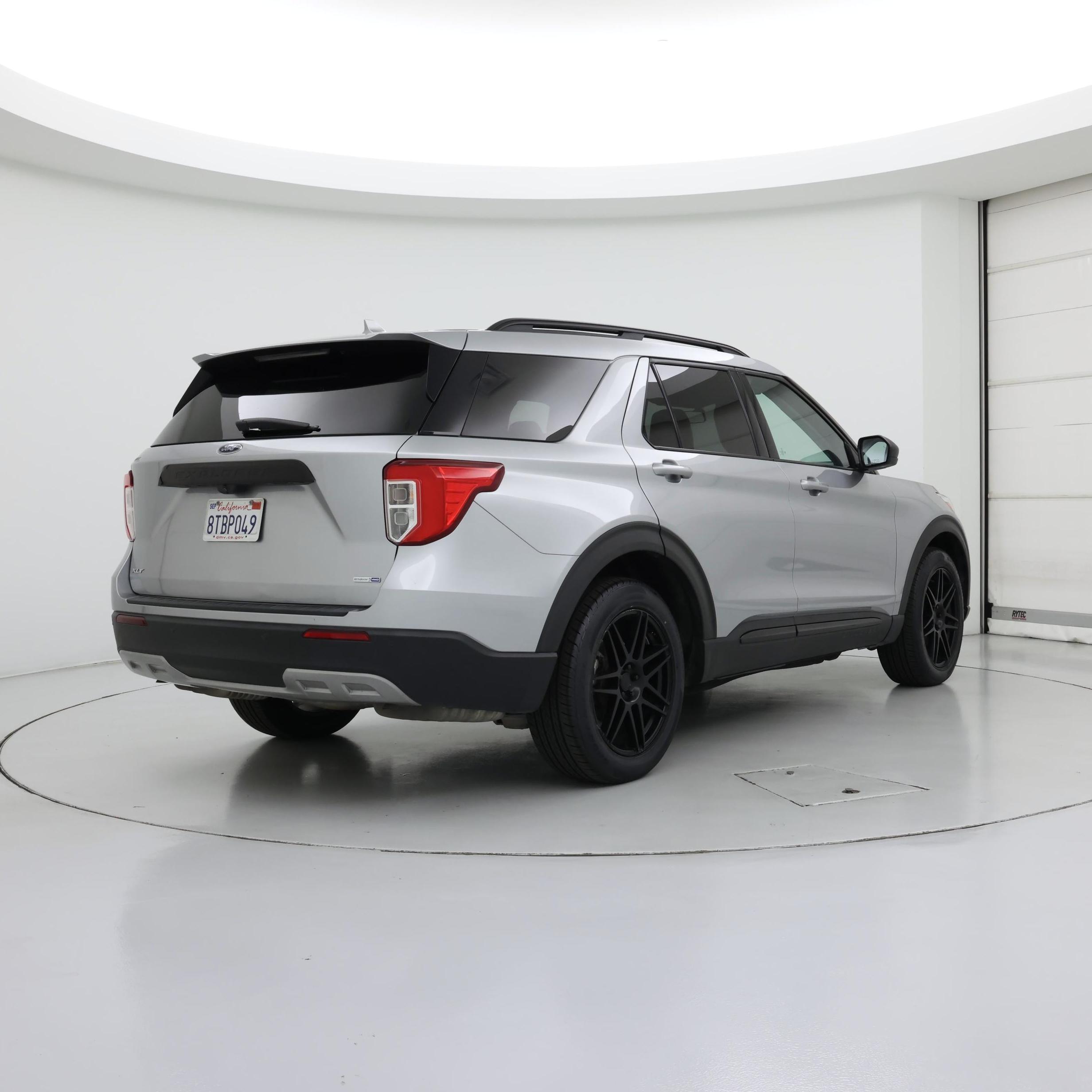 Thumbnail: 2020 Ford Explorer - 8