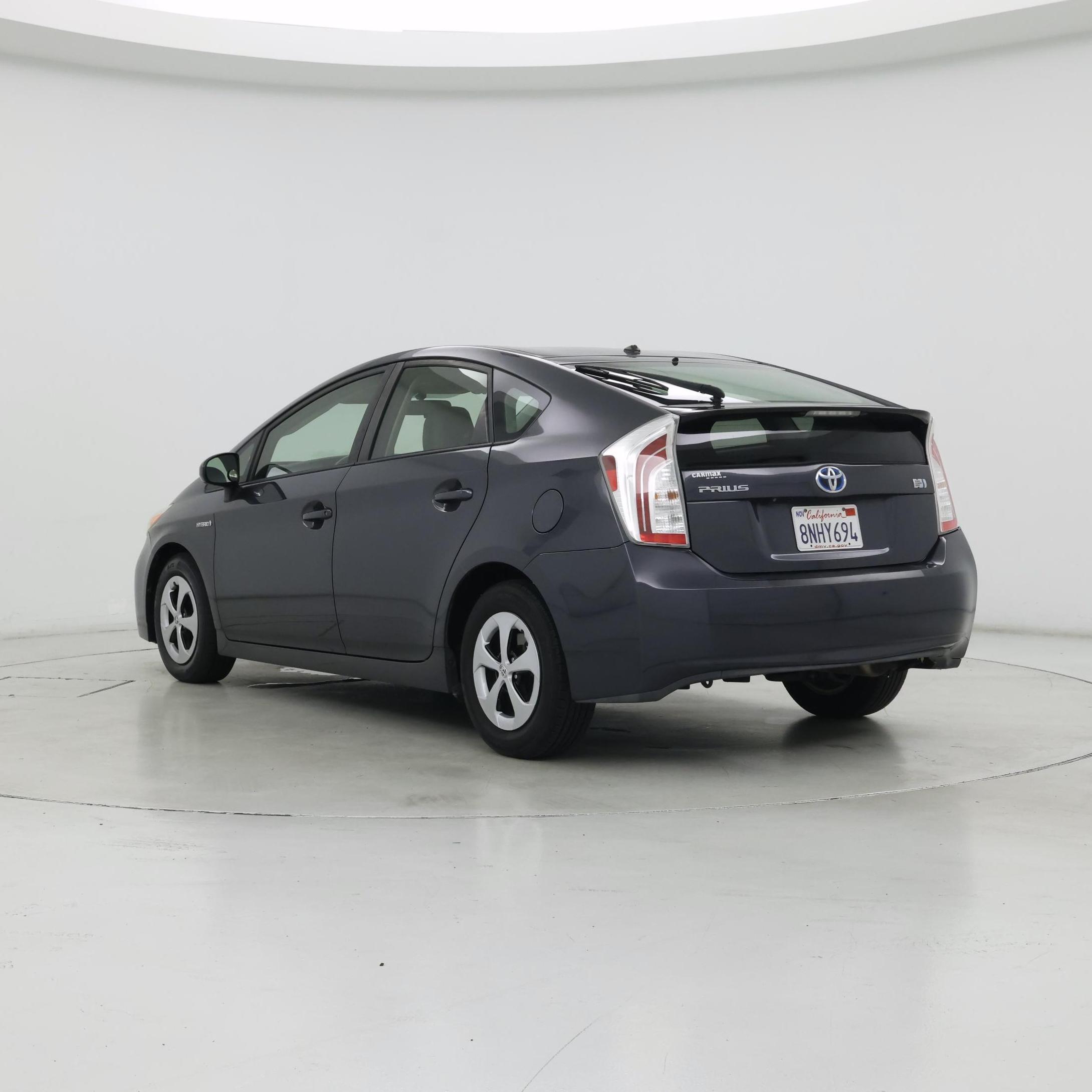 Thumbnail: 2015 Toyota Prius - 2