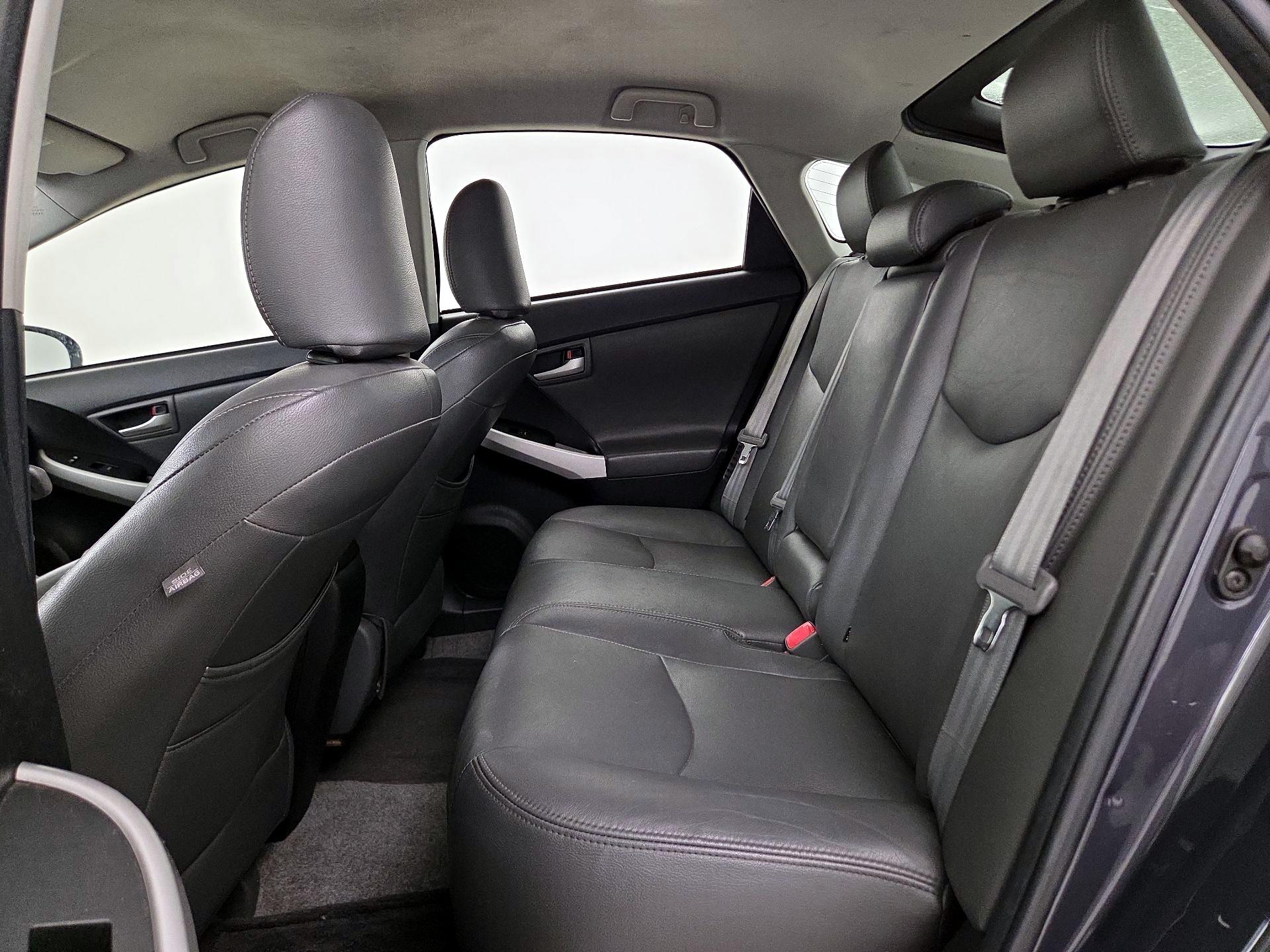 Thumbnail: 2015 Toyota Prius - 19