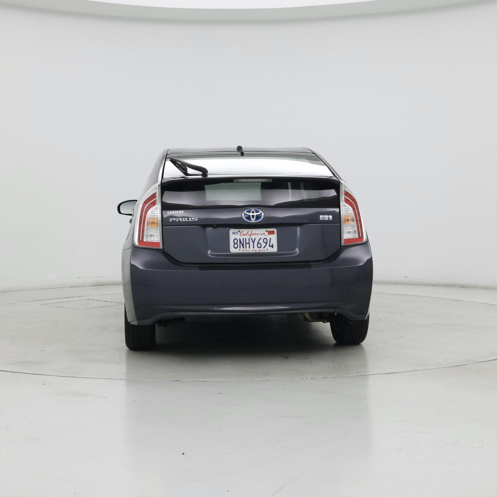 Thumbnail: 2015 Toyota Prius - 6