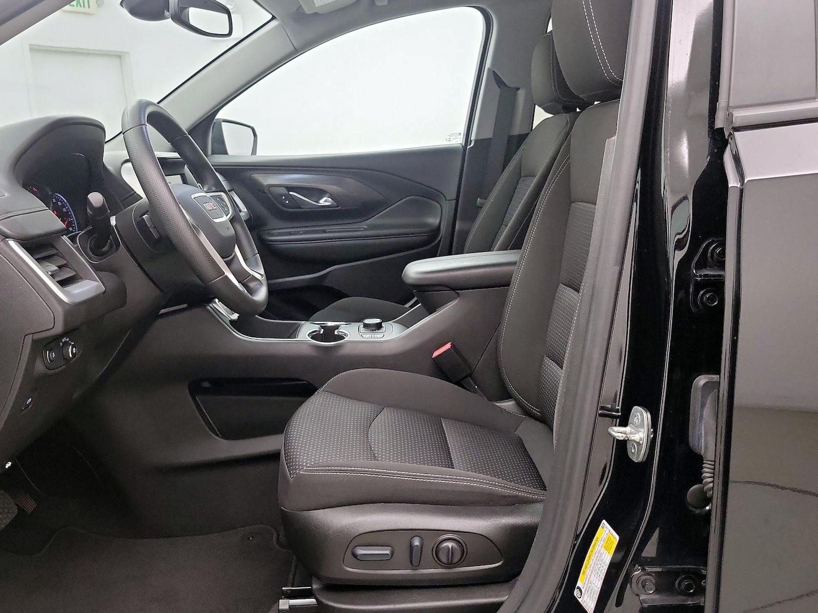 2022 GMC Terrain SLE - Photo 12