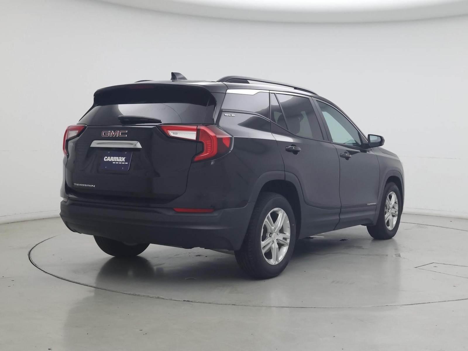 2022 GMC Terrain SLE - Photo 9