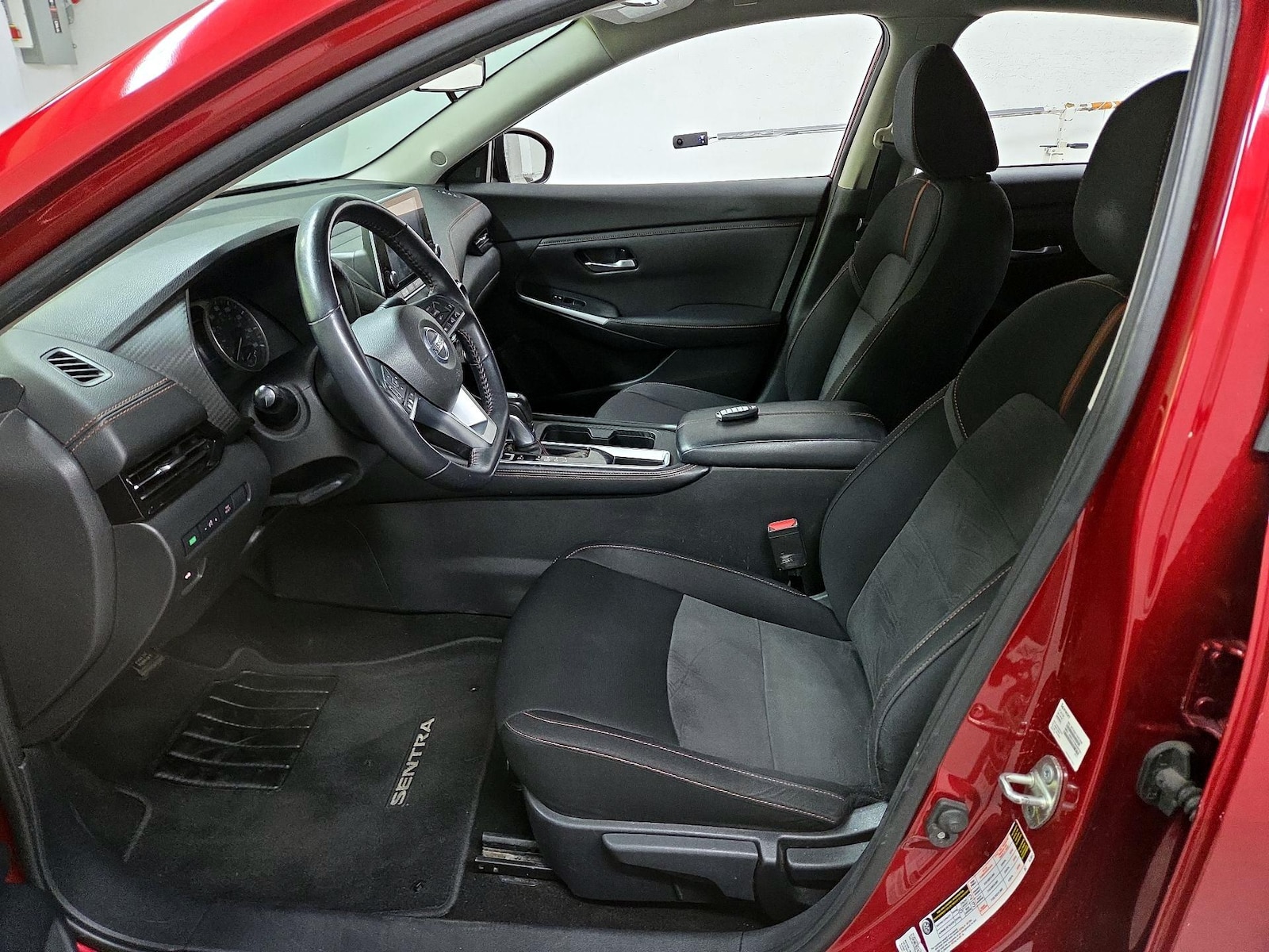 2021 Nissan Sentra SR - Photo 12