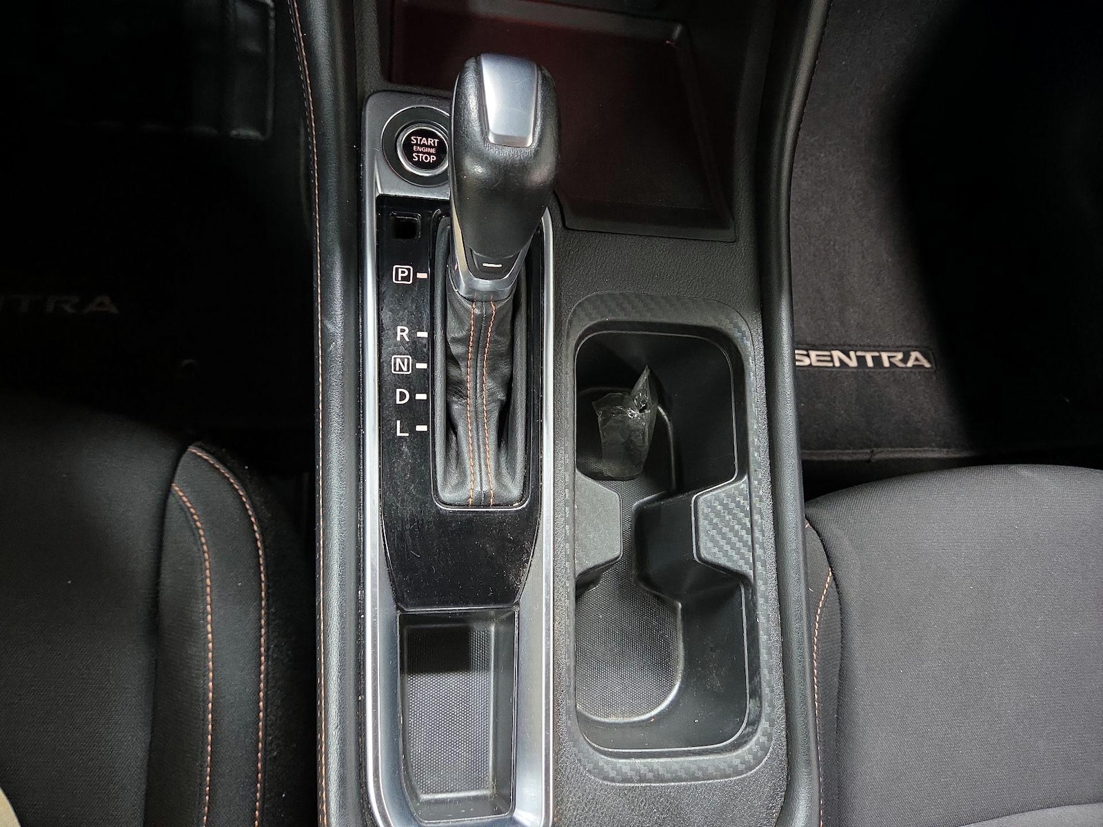 2021 Nissan Sentra SR - Photo 16