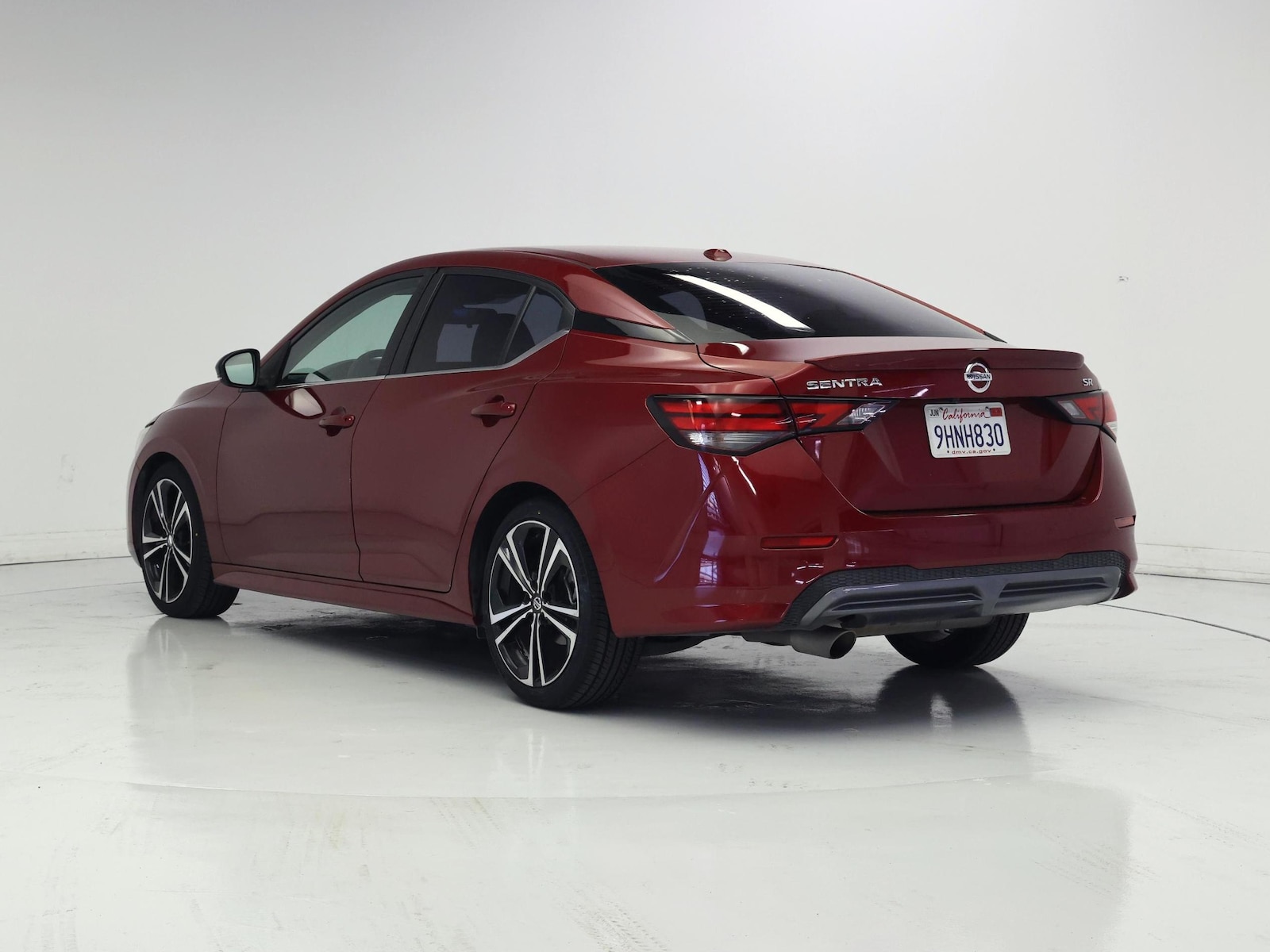 2021 Nissan Sentra SR - Photo 3