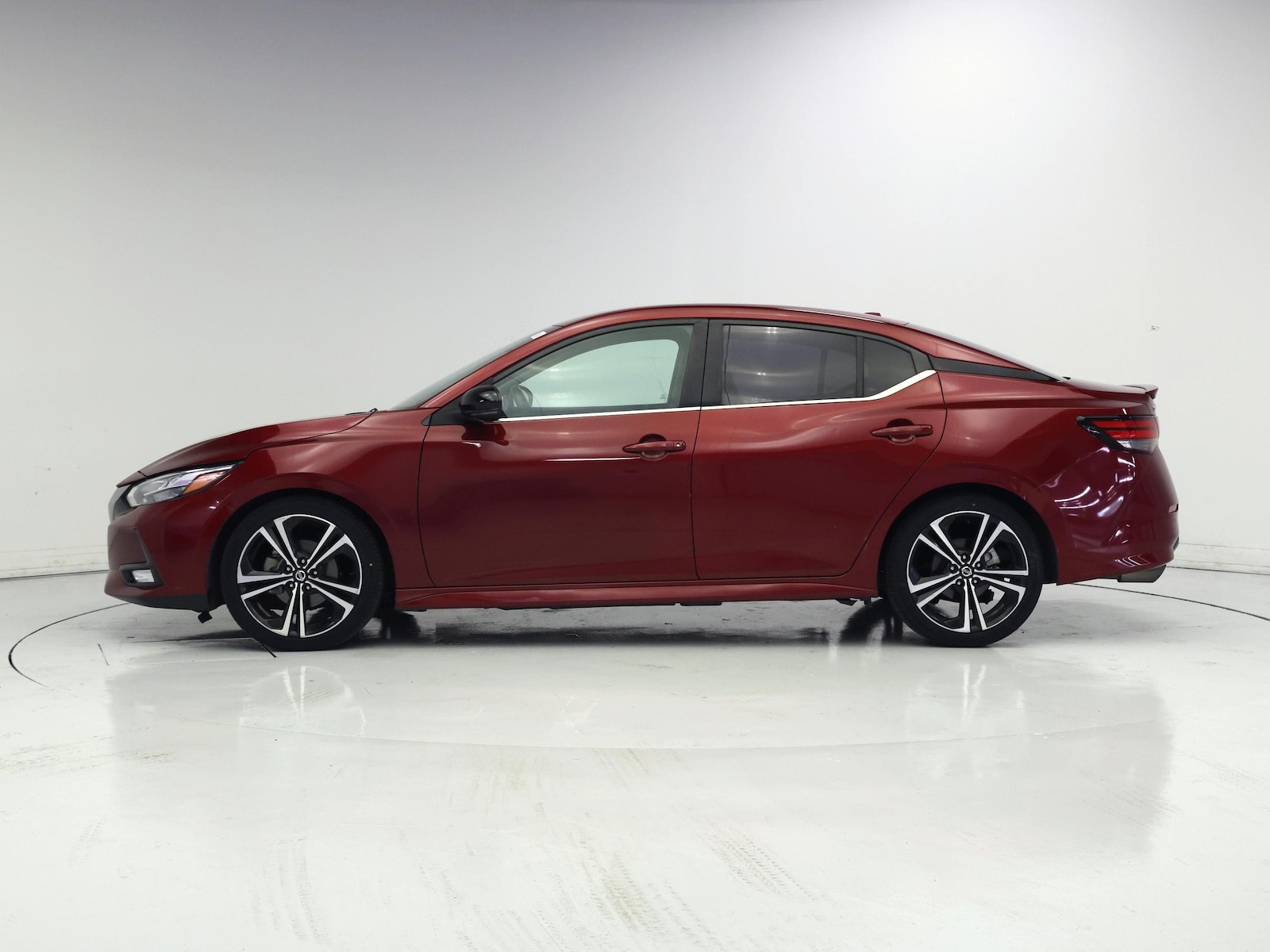 2021 Nissan Sentra SR - Photo 4