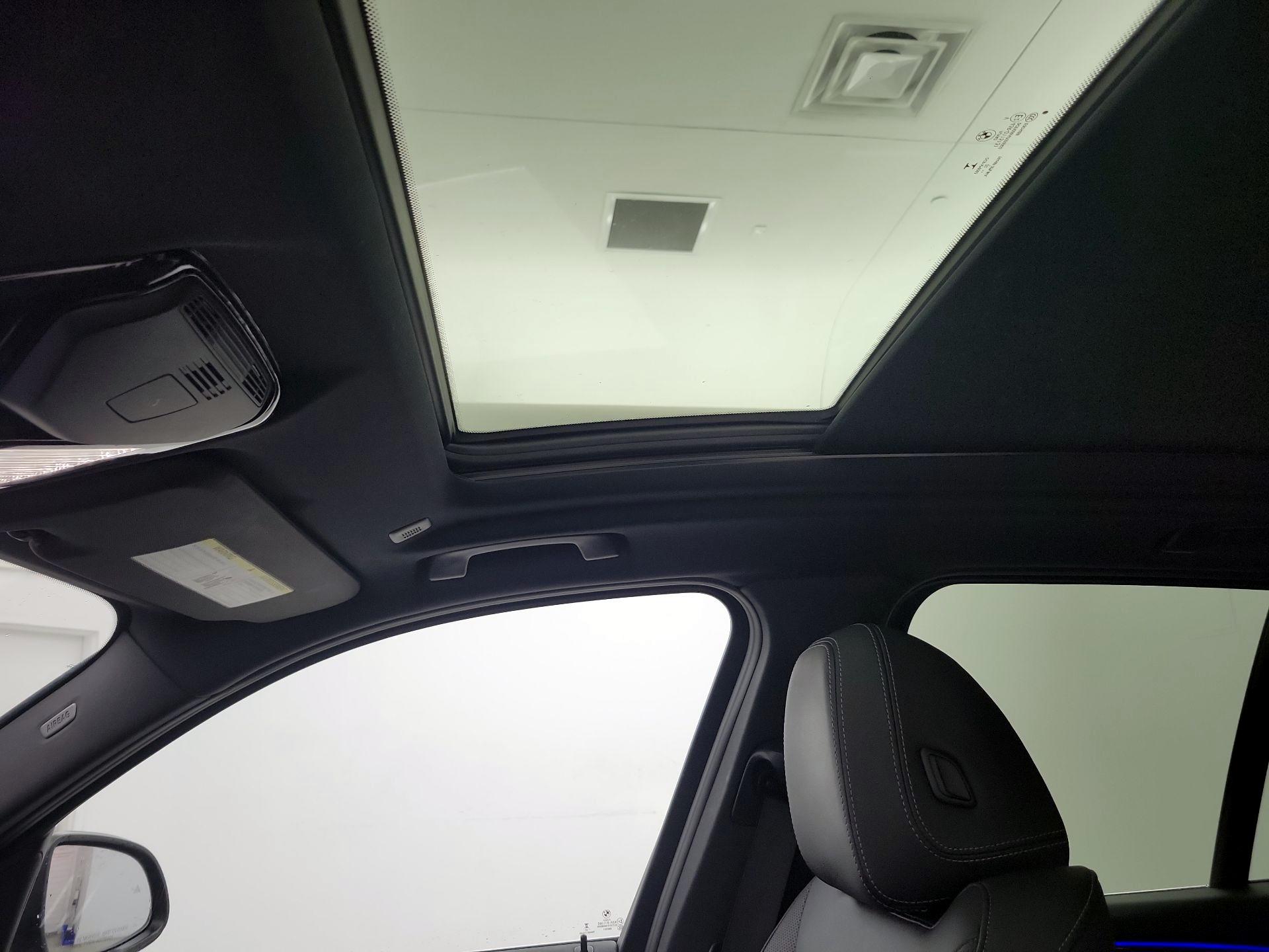 Thumbnail: 2023 BMW X3 - 20
