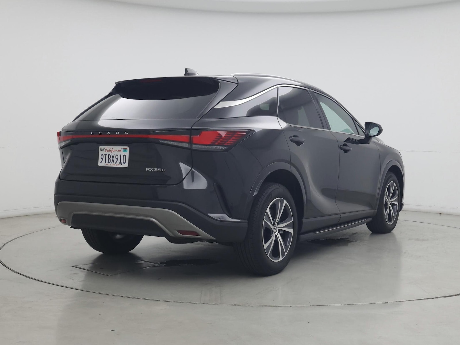 2025 Lexus RX 350 - Photo 9