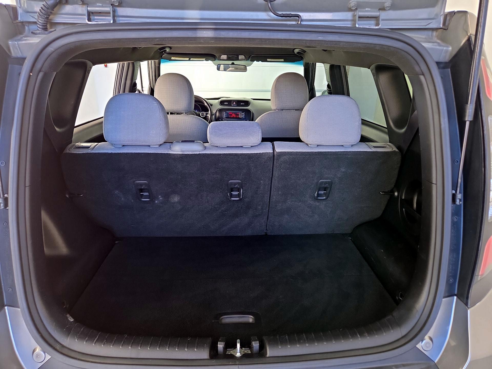 Thumbnail: 2016 Kia Soul - 19