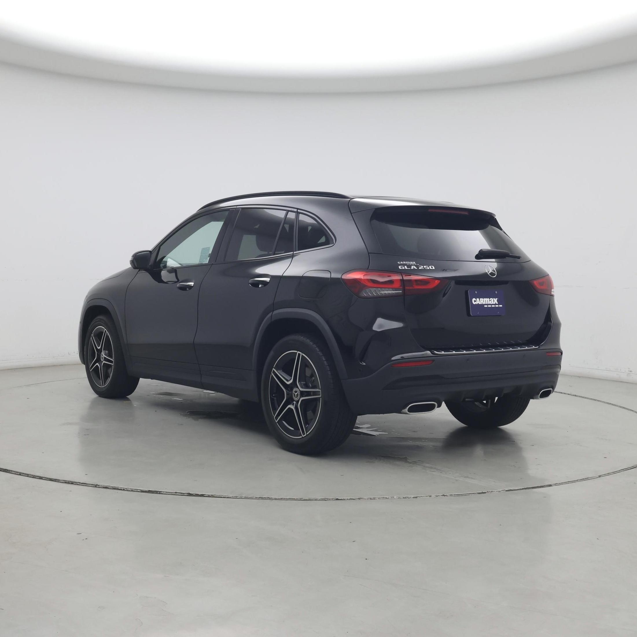 Thumbnail: 2023 Mercedes-Benz GLA - 2