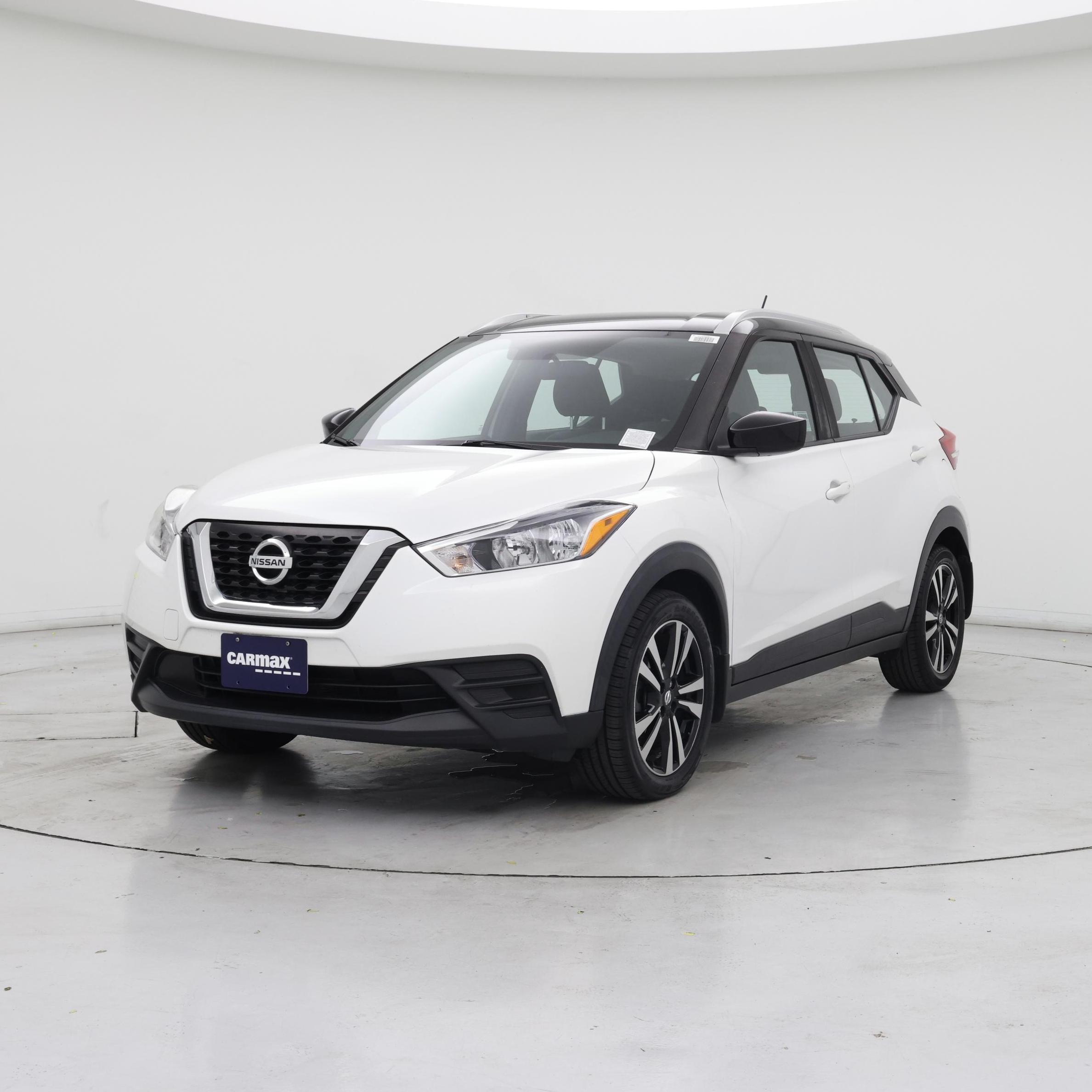 Thumbnail: 2019 Nissan Kicks - 4