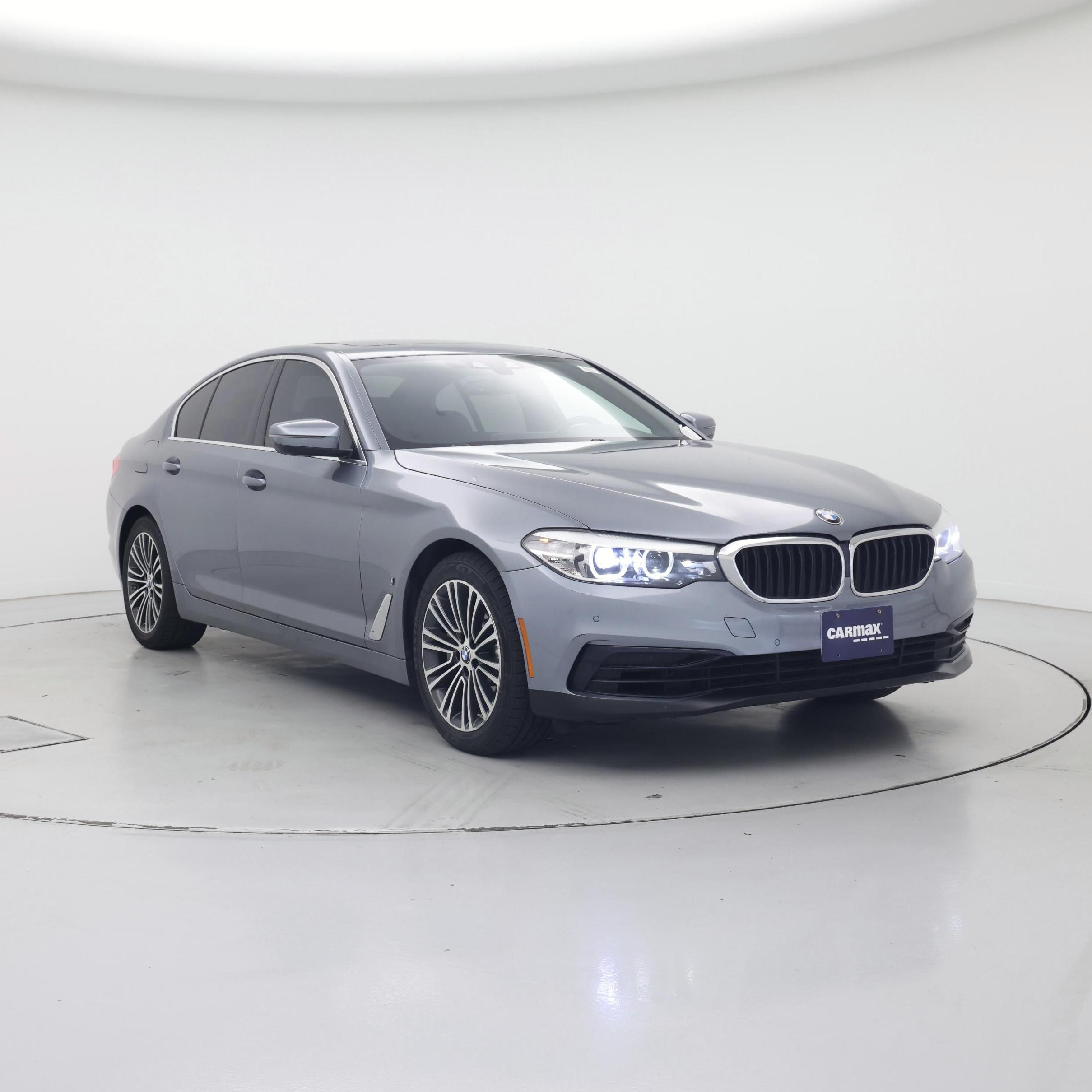Silver 2019 BMW 5 Series Sedan Rear-Wheel Drive Automatic