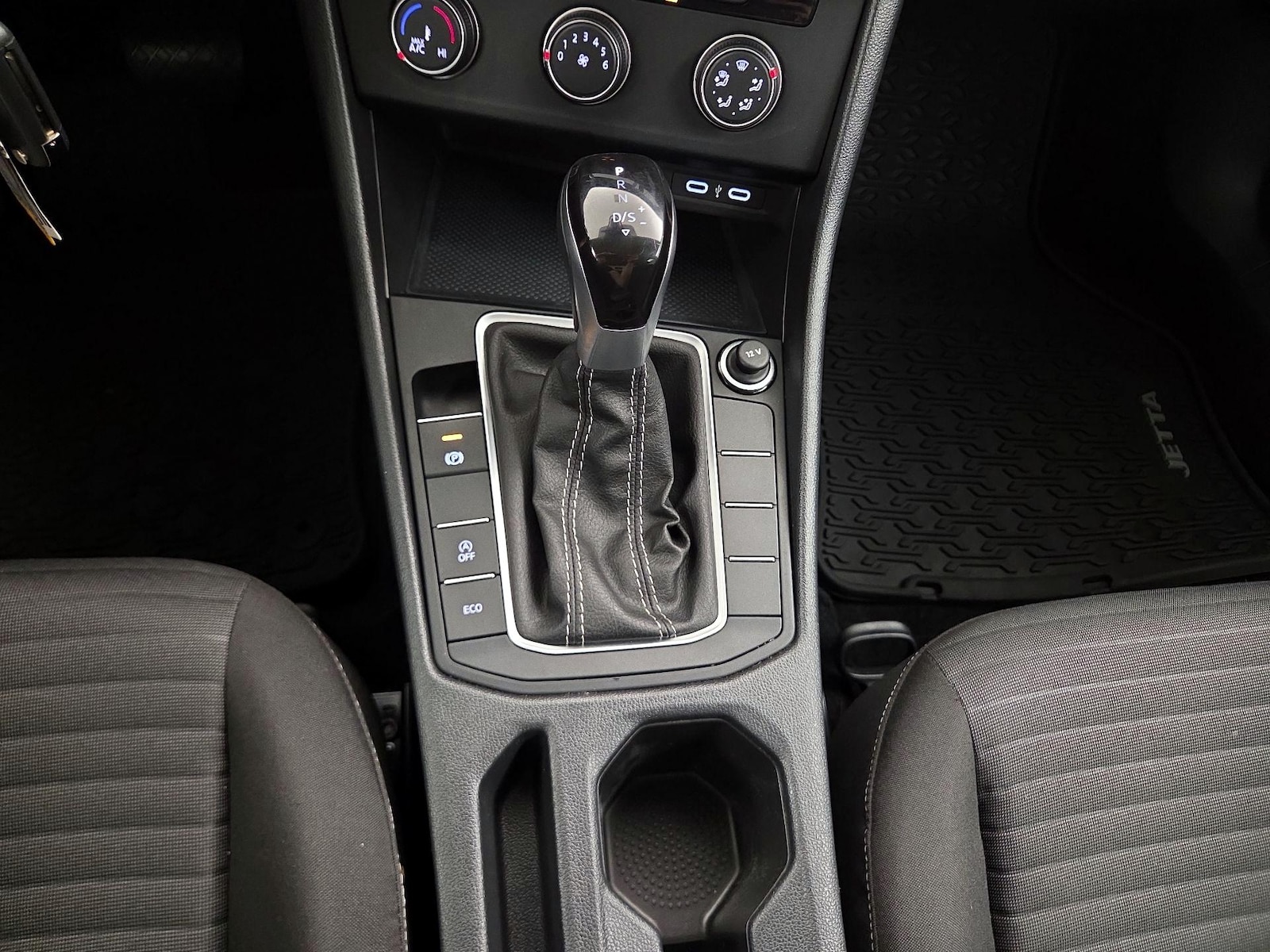 2024 Volkswagen Jetta S - Photo 18