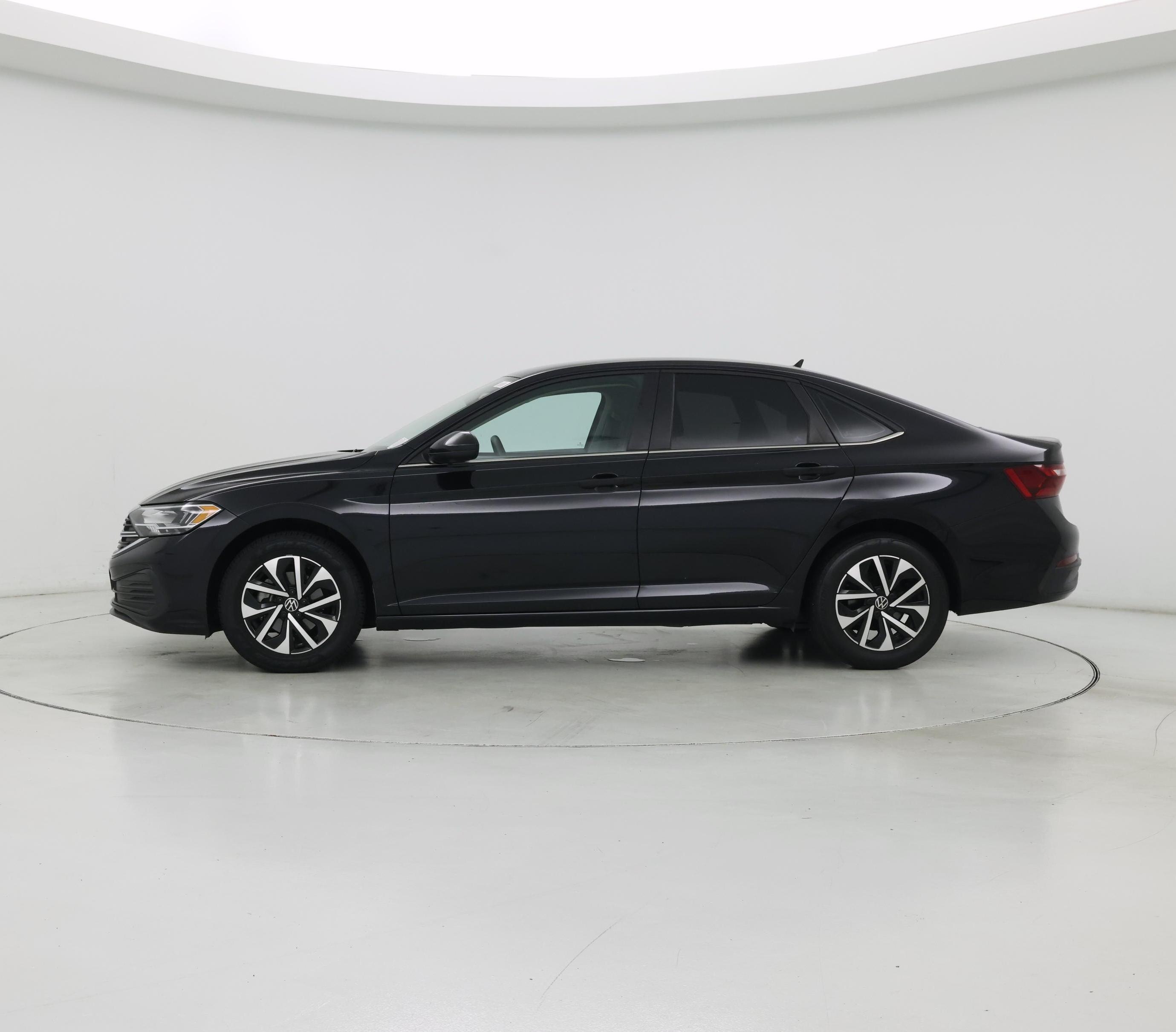 Thumbnail: 2024 Volkswagen Jetta - 3