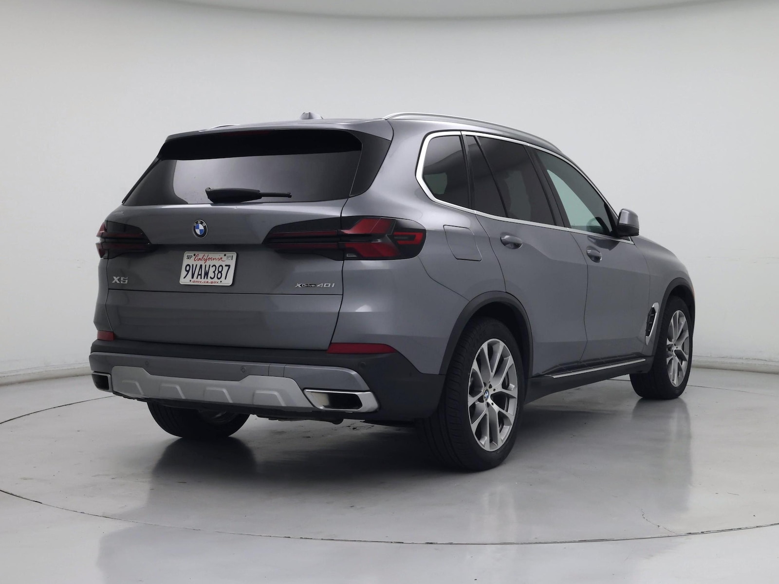 2026 BMW X5 40i - Photo 9