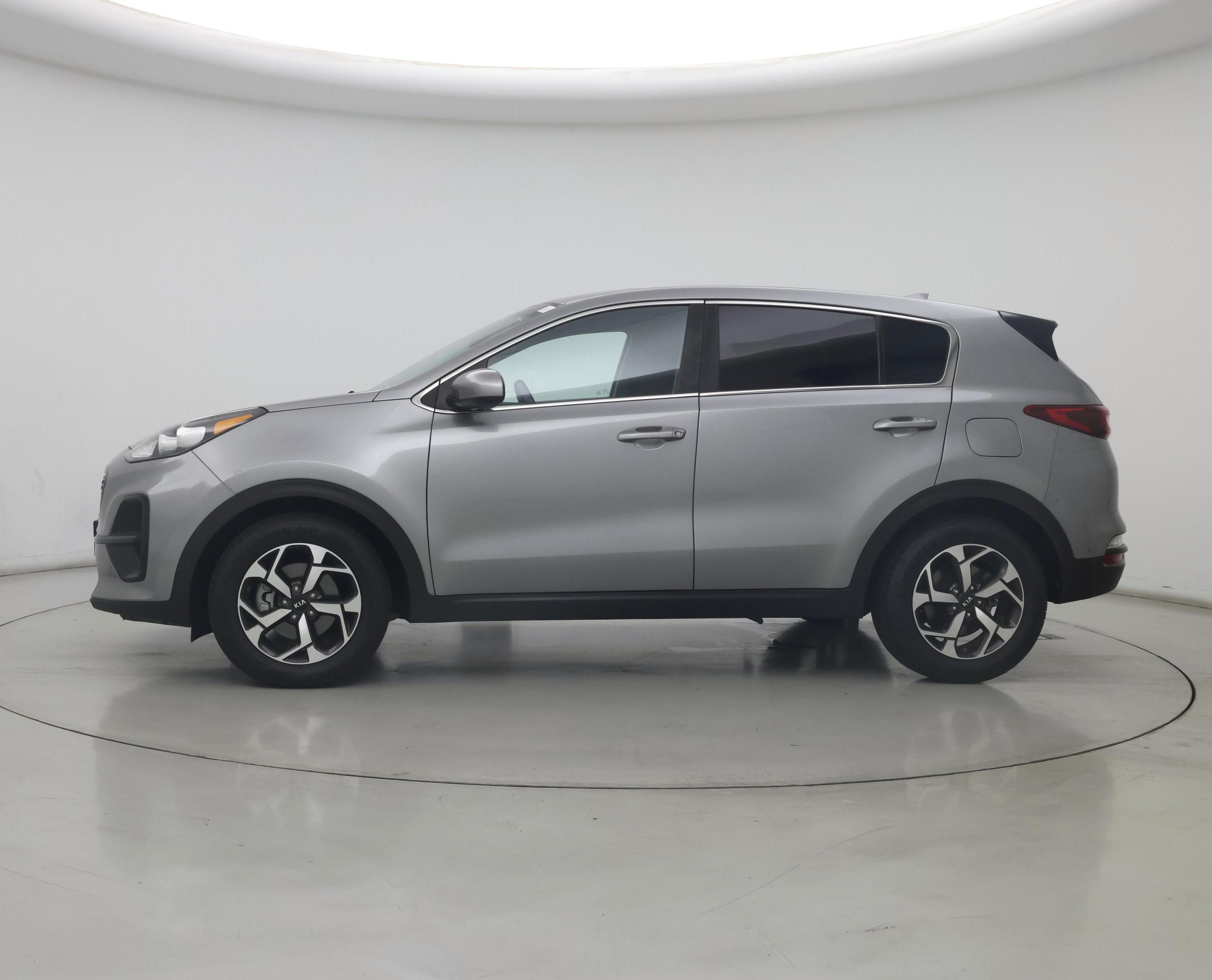 Thumbnail: 2020 Kia Sportage - 3