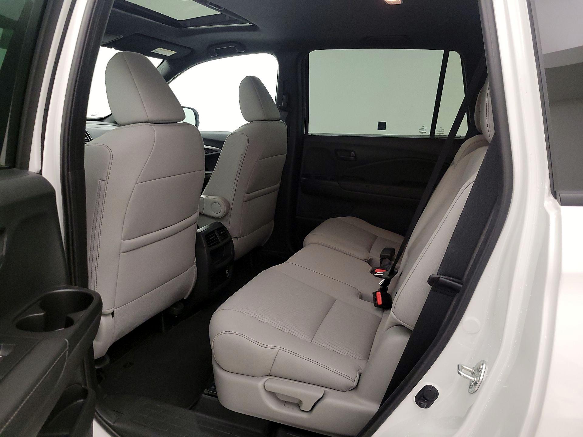 Thumbnail: 2023 Honda Passport - 20