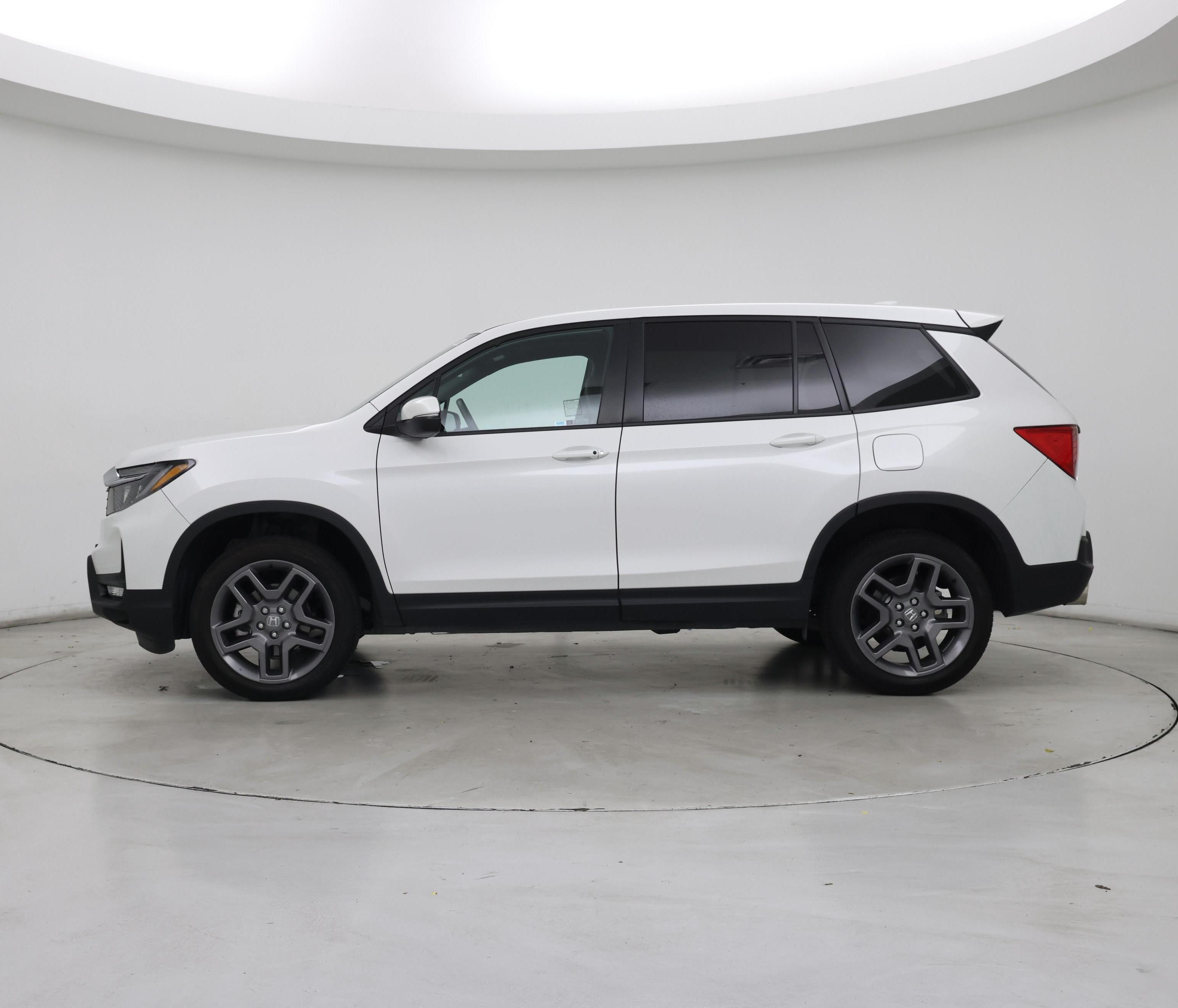Thumbnail: 2023 Honda Passport - 3